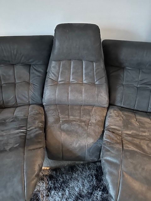 Electric Reclining 3 Seater Sofa – Dual Motor – Smiths The Rink, Harrogate photo vinterior