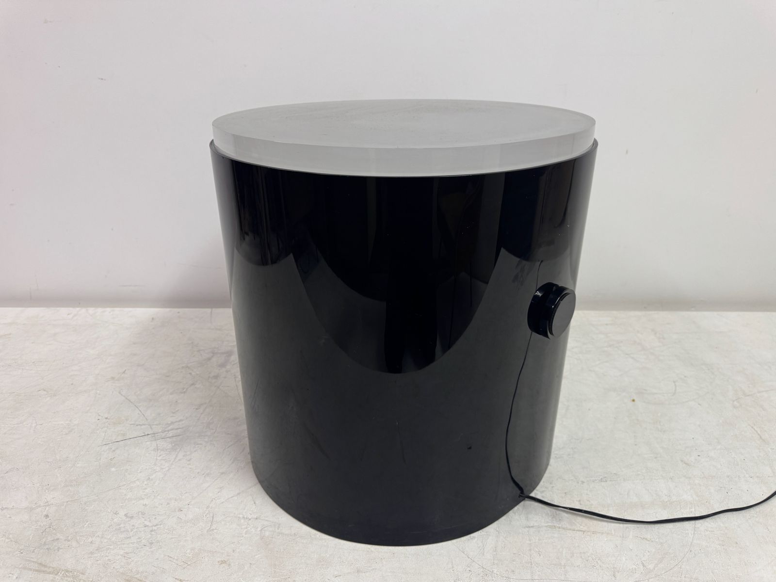 Illuminated Lucite Drum Table By Karl Springer photo vinterior