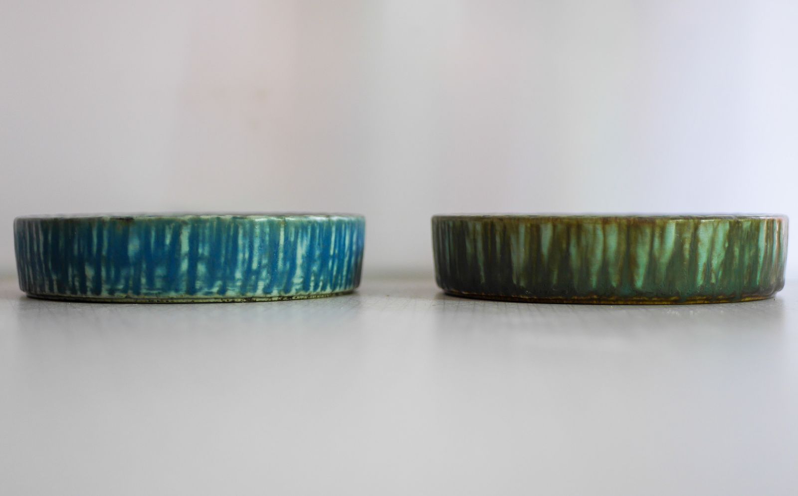 Scandinavische Kunstaardewerk Birka Schalen Van Gunnar Nylund, Rörstrand, Zweden, Jaren 1960, Set Van 2 photo Woonaccessoires
