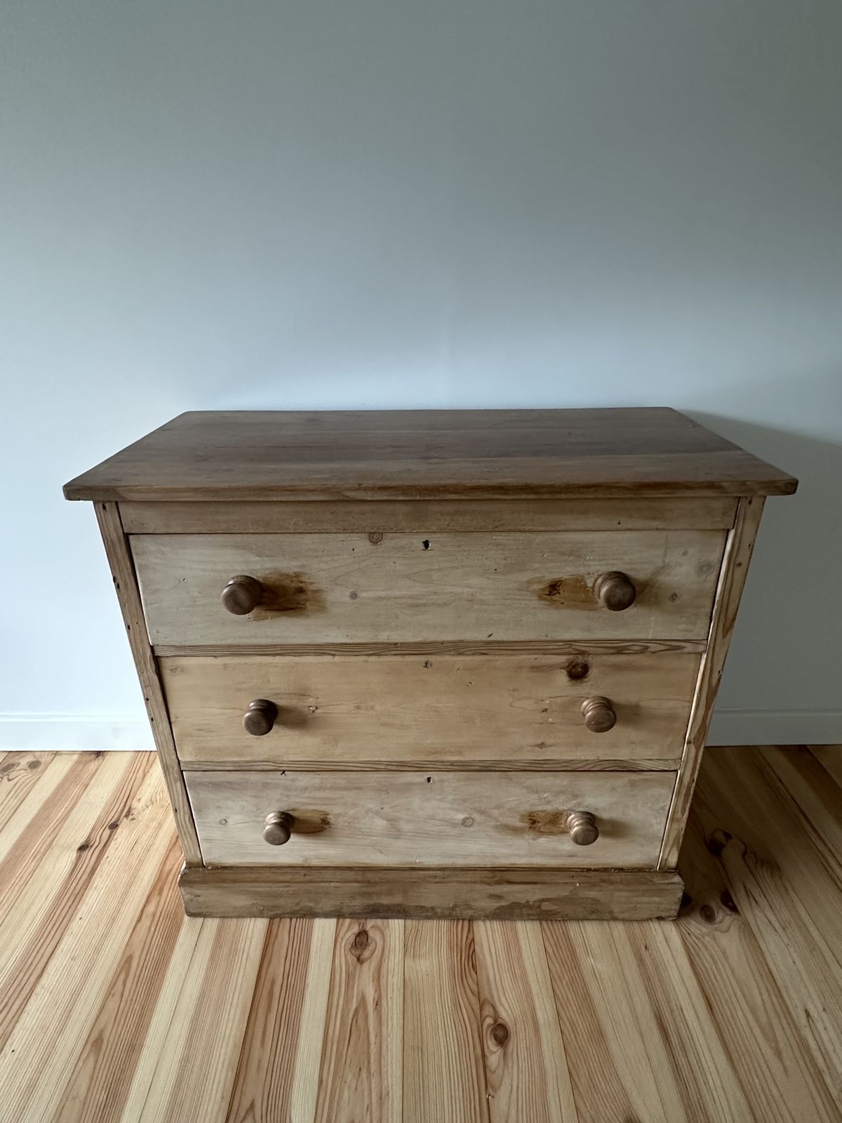 photo buy Victorian Pine Chest Of Drawers Solid Stripped Pine