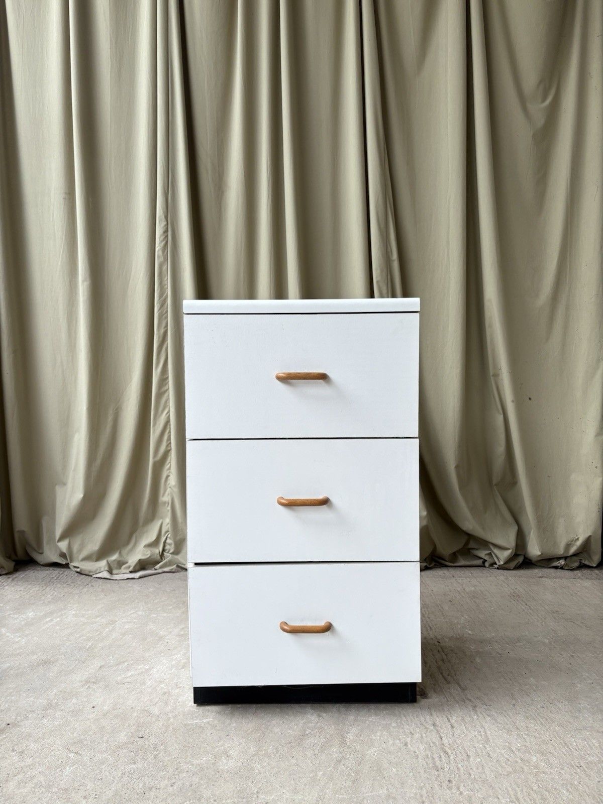 Vtg Late Mid Century Medical Chest Of Filing Drawers Industrial Retro R1068 photo for sale