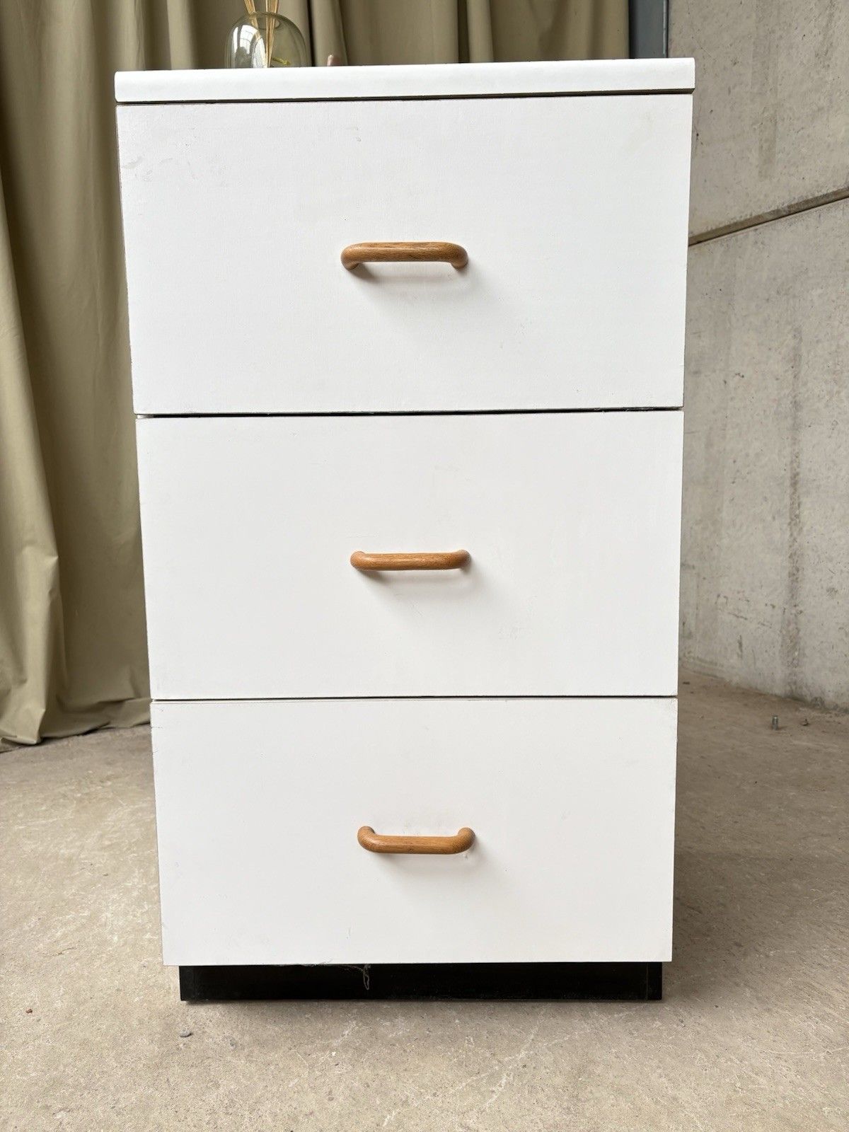 photo furniture Vtg Late Mid Century Medical Chest Of Filing Drawers Industrial Retro R1068