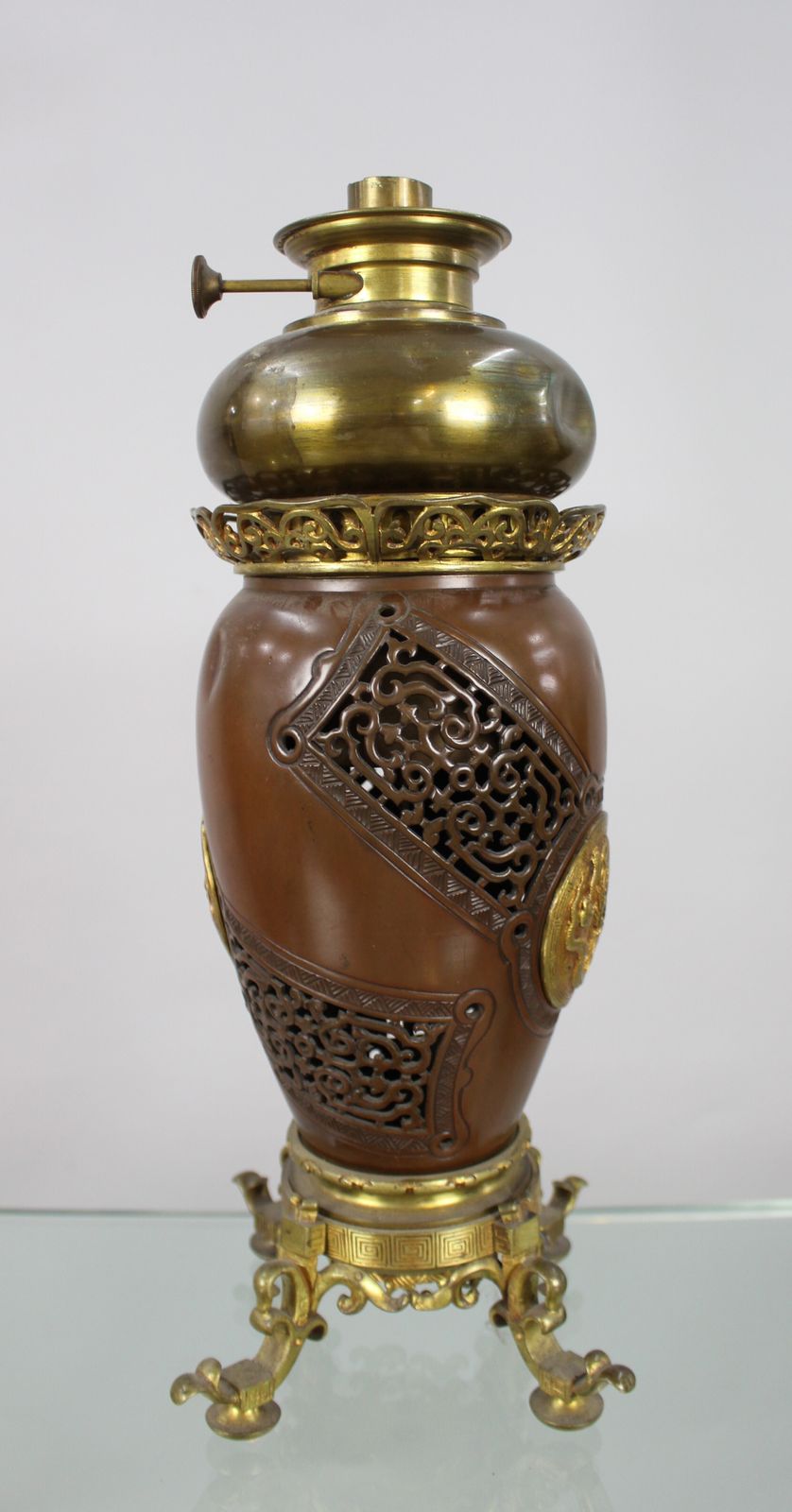 Meiji Period Japanese Bronze Oil Lamp C.1900 photo 225.0