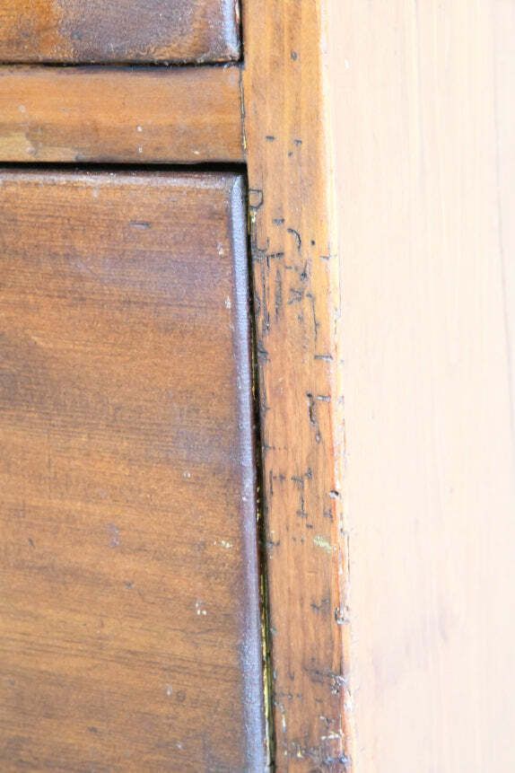 995.0 Antique Stained Pine Glazed Dresser photo