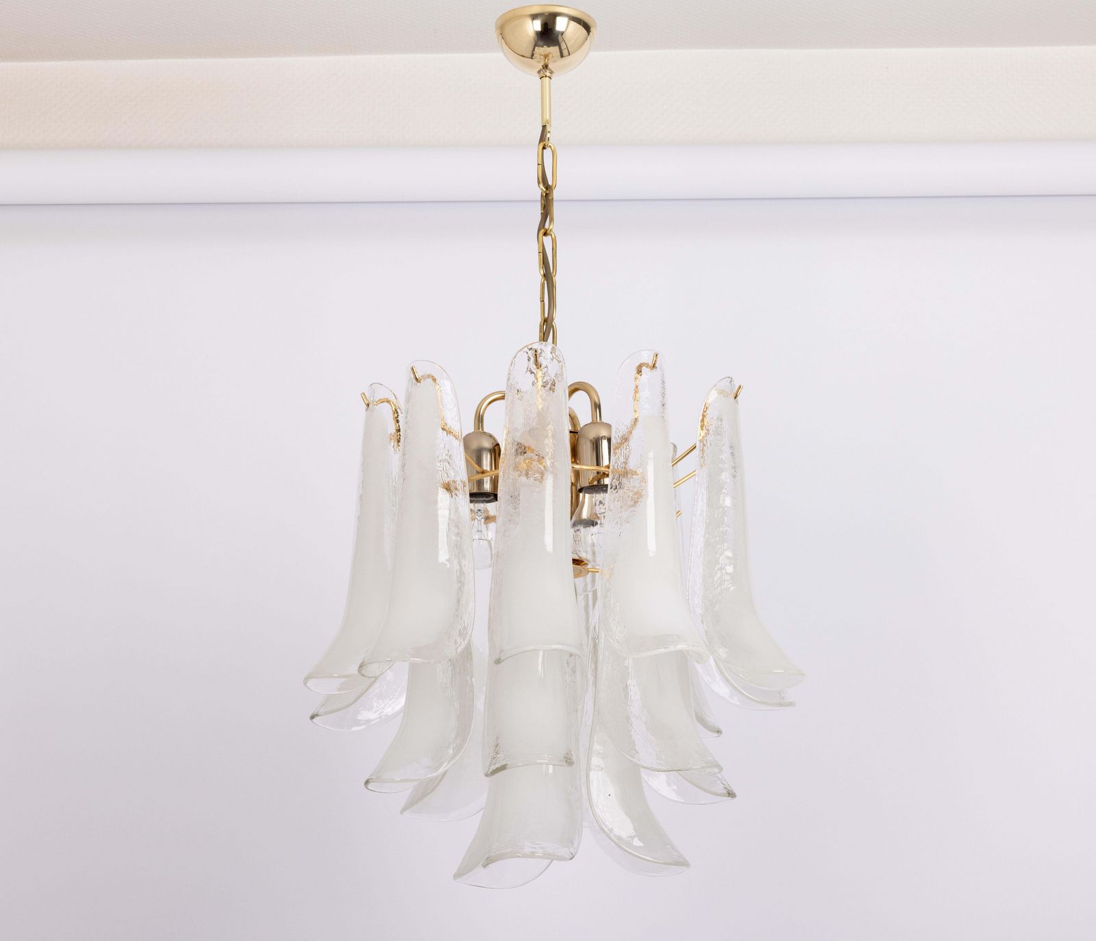 Stunning Large Murano Glass Petals Chandelier Italy, 1980s photo Lighting