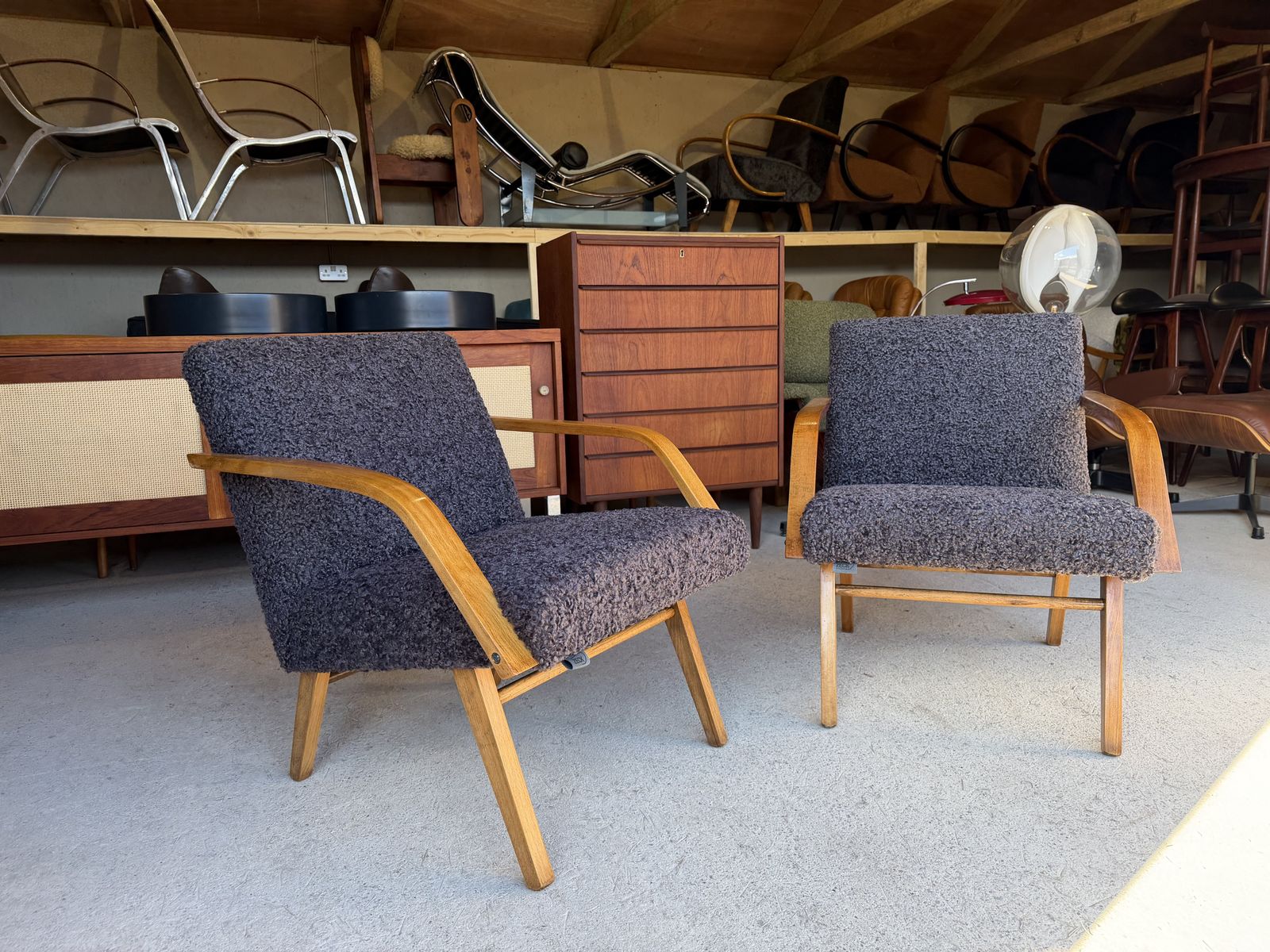 Mid Century Brussels Expo 58 Armchairs By Jiří Jiroutek For Jitona, 1960s, Set Of 2 photo for sale