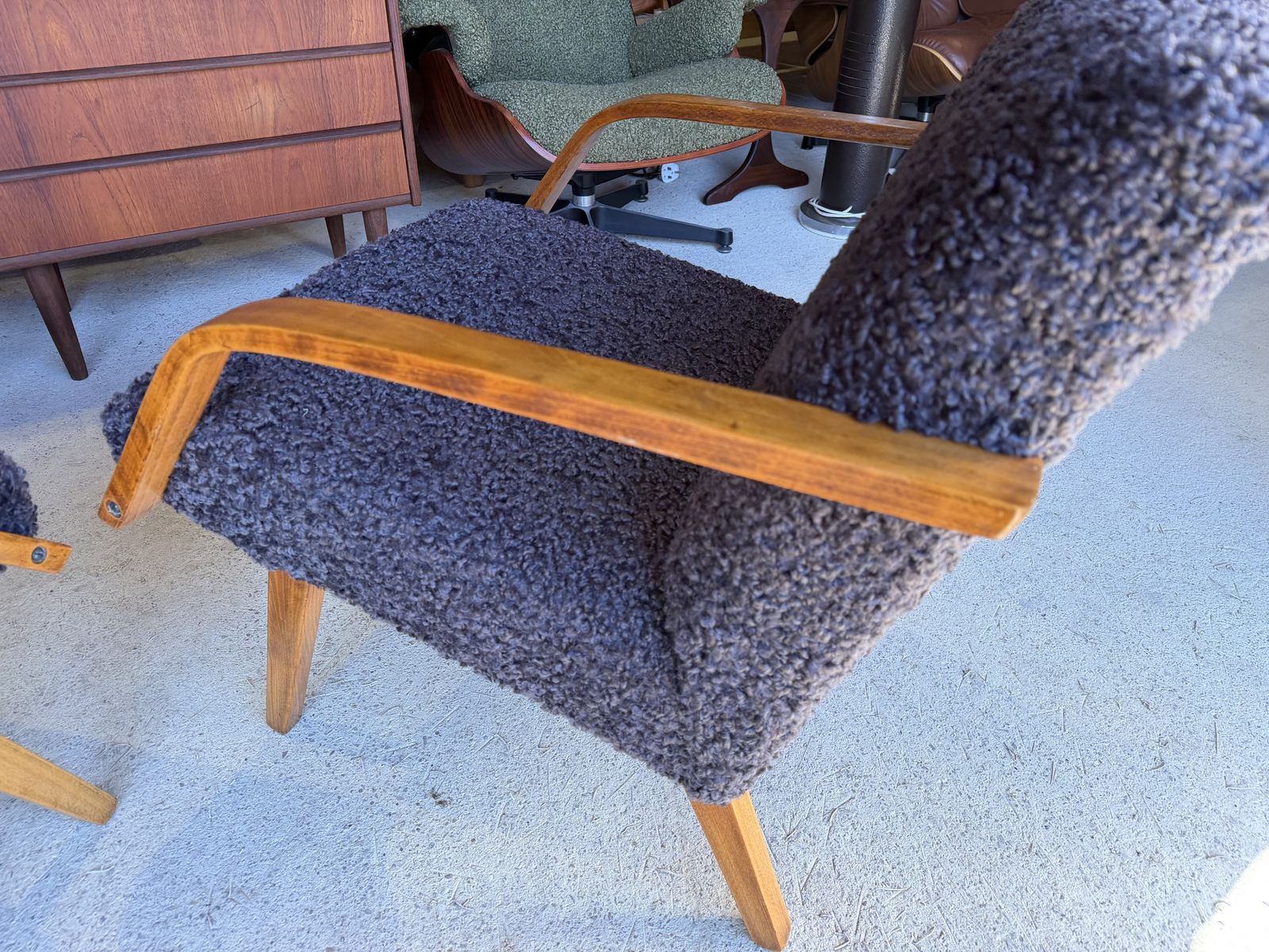 Mid Century Brussels Expo 58 Armchairs By Jiří Jiroutek For Jitona, 1960s, Set Of 2 photo vintage