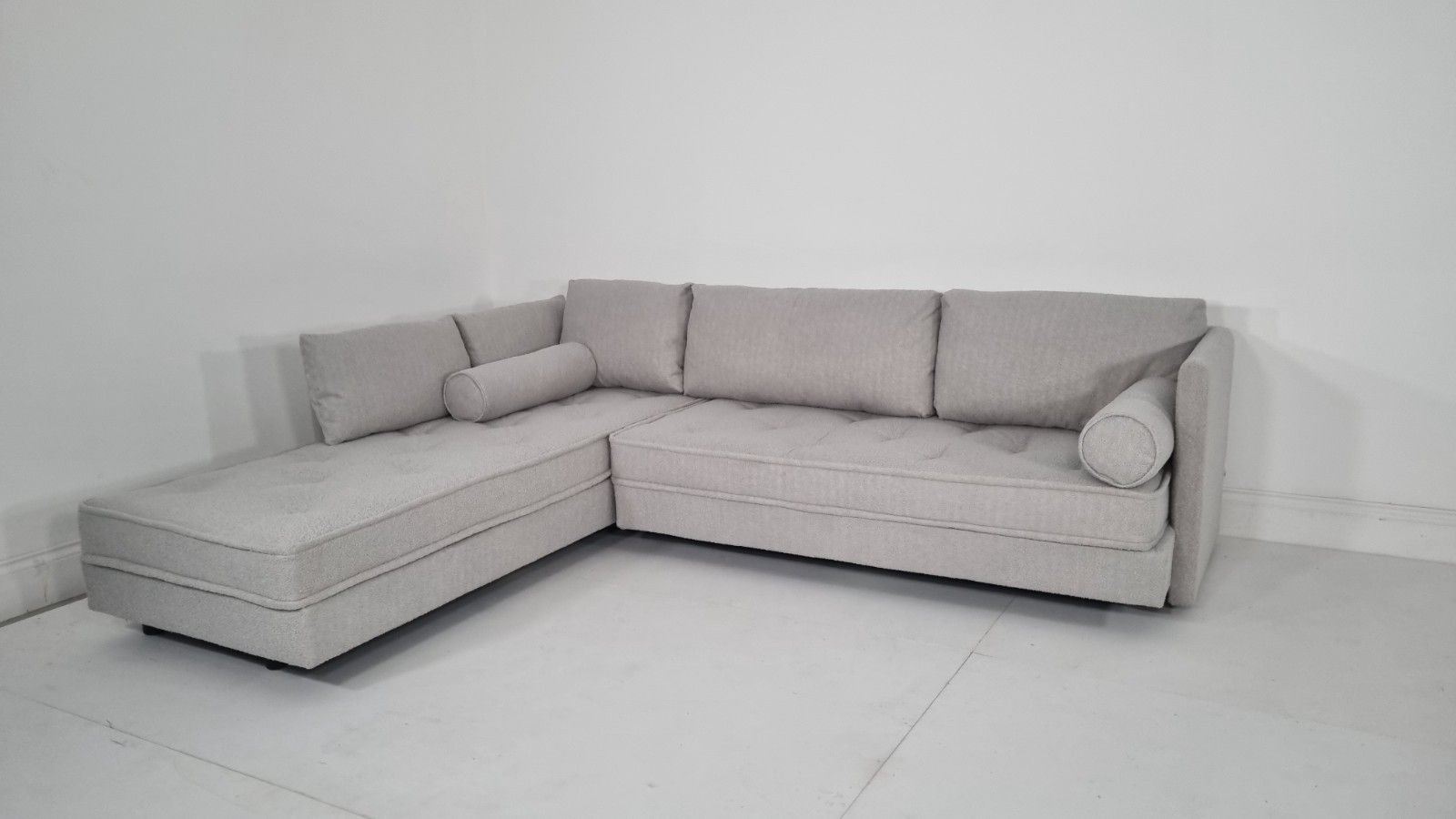 Ligne Roset Nomade L Shape In Grey Soft Boucle In Excellent Condition photo 5340.0