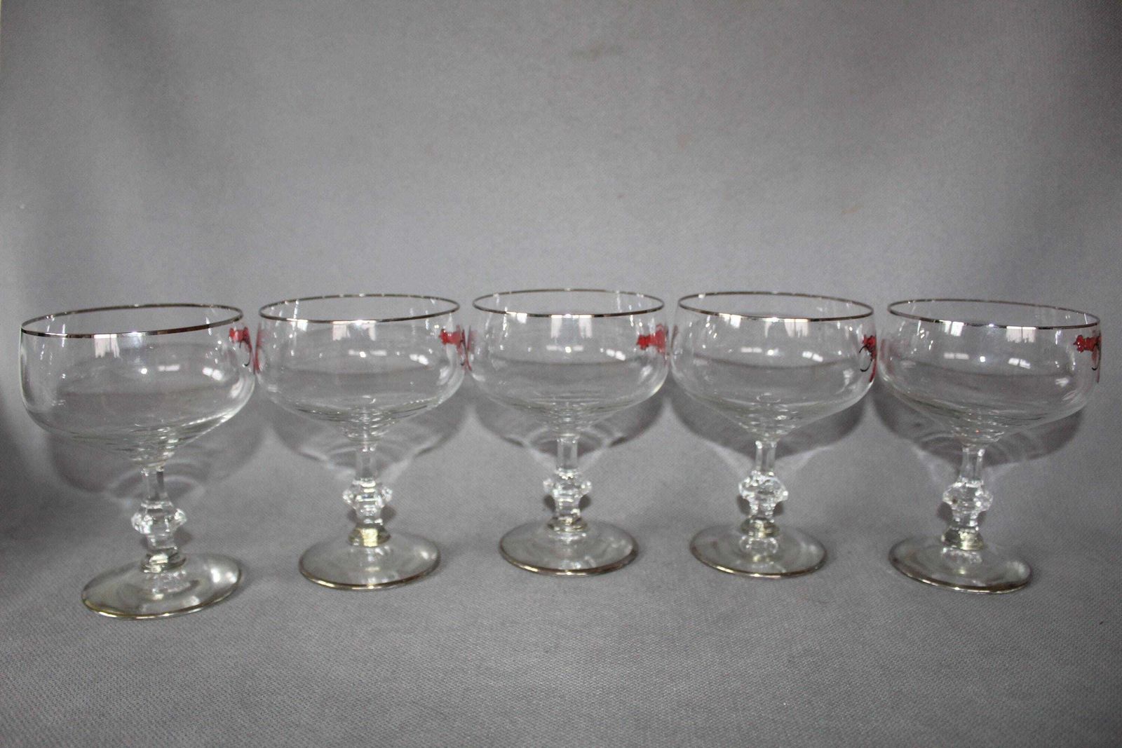 photo vintage Set Van 5 Vintage Cocktailglazen Met Kreeftmotief, Garnalencocktail Coupe, Nautisch Zeevruchtendesign, Barware, Aperitief, Rand In Zilverkleur