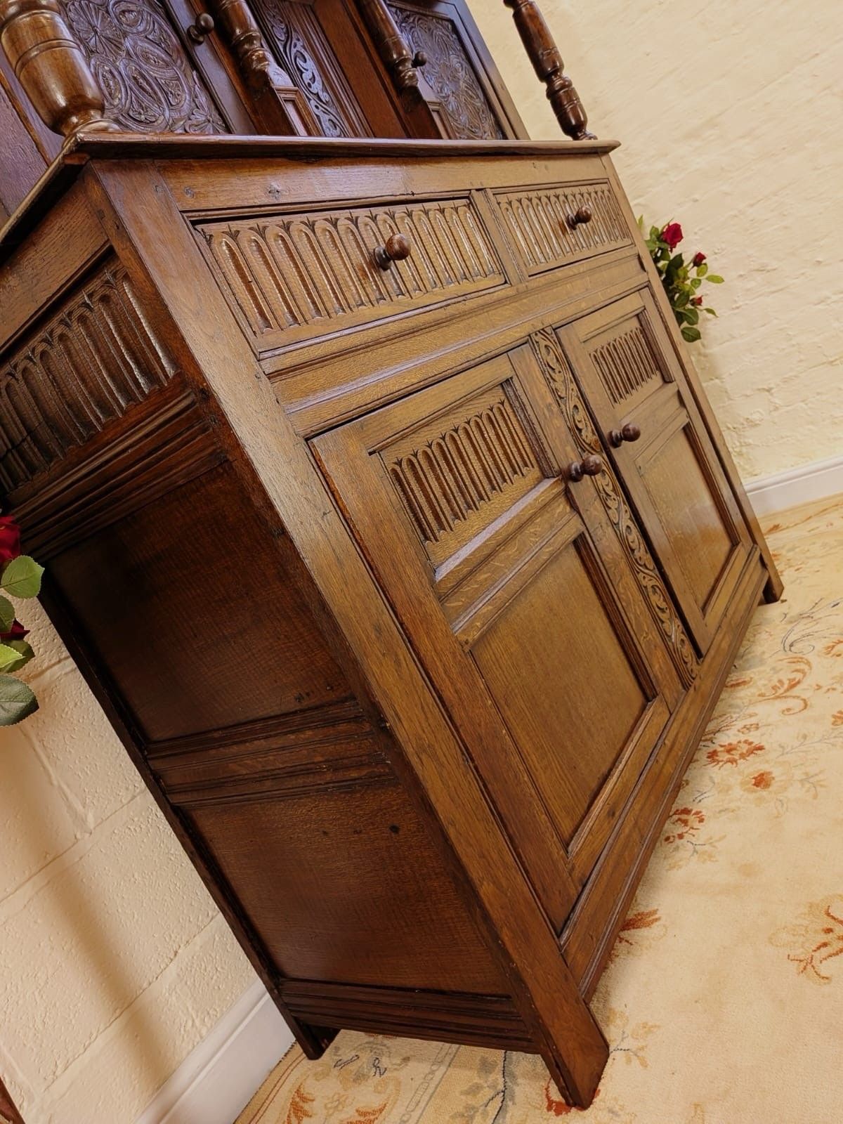 Rare 18th Century Georgian Period Large Solid Oak Carved Court Cupboard photo vinterior