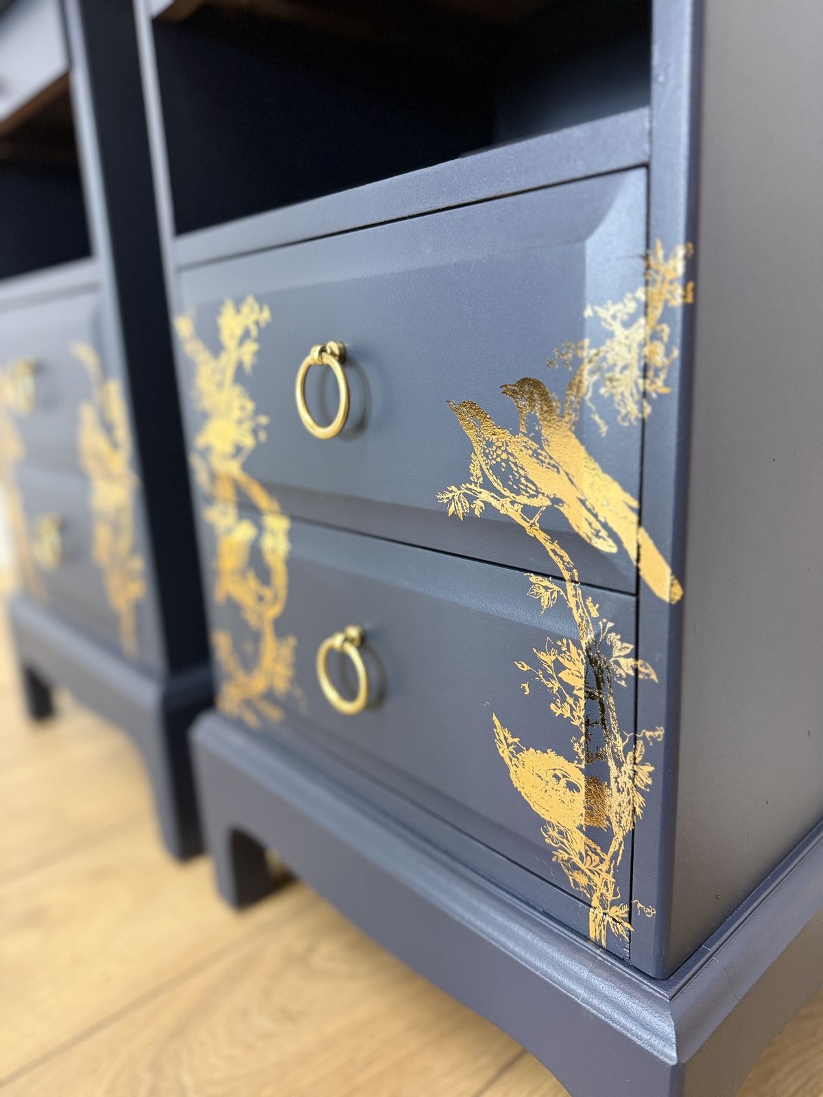 Rare Refinished Stag Minstrel Tea Tray Bedside Tables In Navy Blue With Gold Floral Bird Design, Nightstands, Vintage photo Furniture