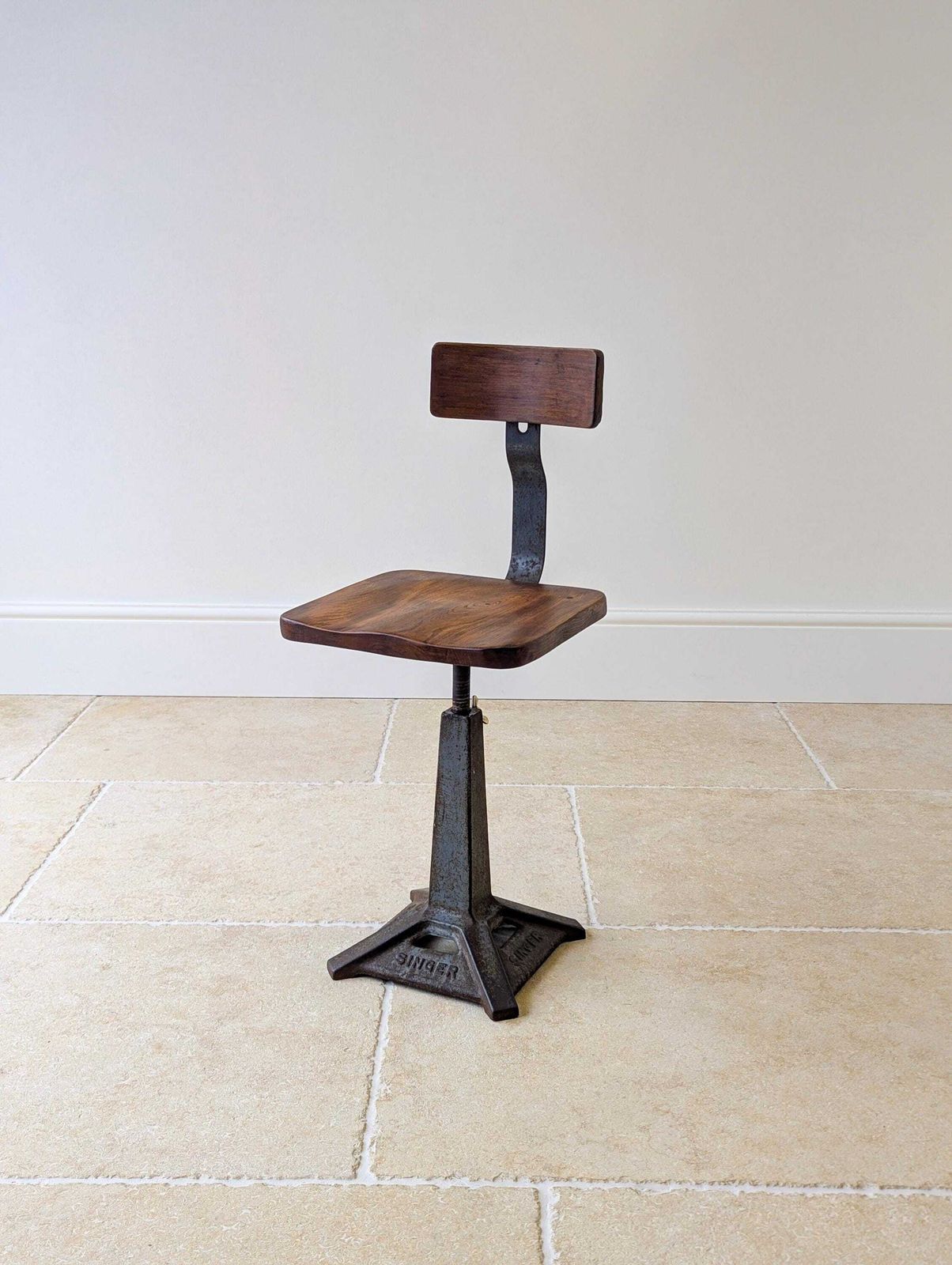 595.0 Early 20th Century Singer Cast Iron & Elm Industrial Chair C.1930 photo