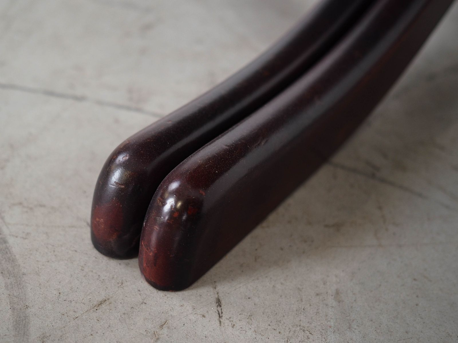 2069.0 Round Mahogany Table, Danish Design, 1970s, Manufactured In Denmark photo