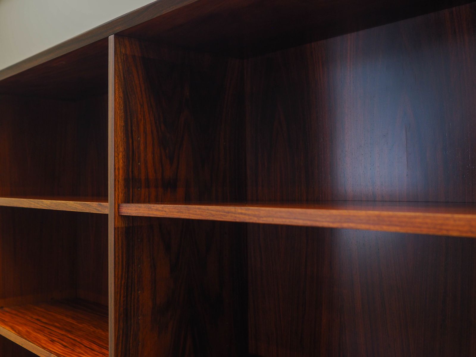1939.0 Vintage Bookcase, Danish Design, 1970s, Manufacturer: Hundevad photo
