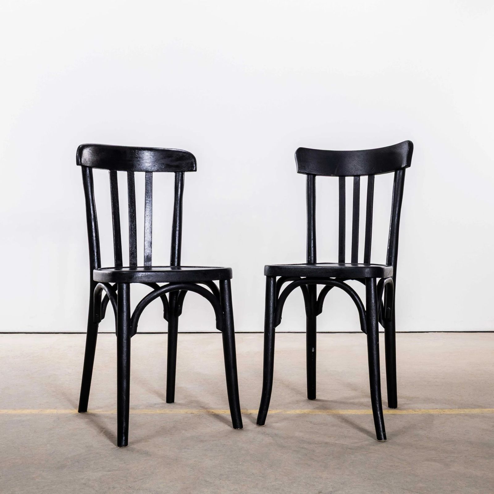 1940’s Tall Dark Oak Bentwood Dining Chairs  Set Of Four photo for sale