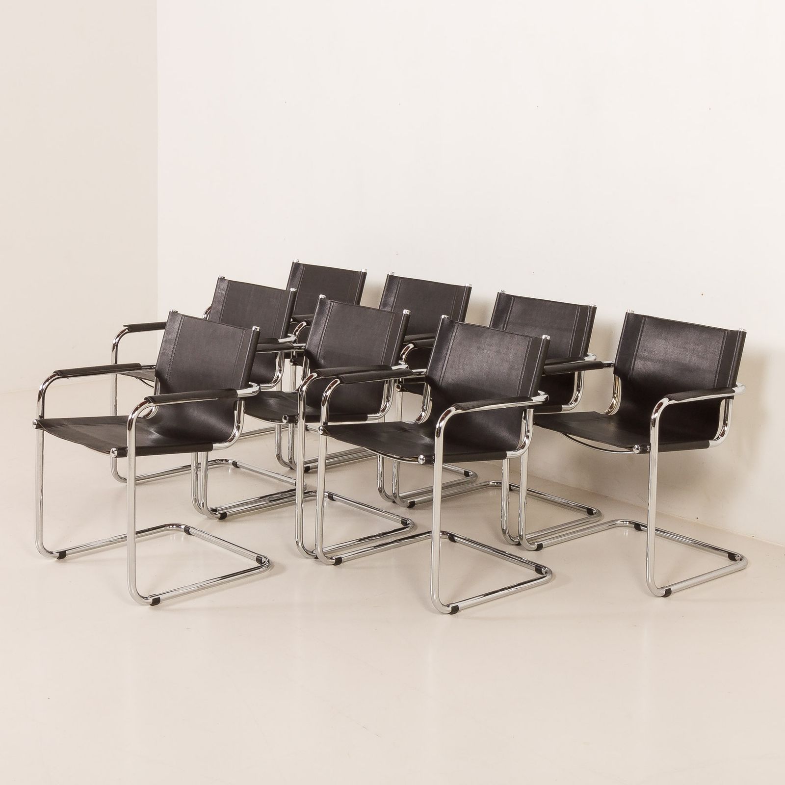 Bauhaus Style Italian Chairs Attr. To Matteograssi, Set Of 8, 1970s photo Furniture