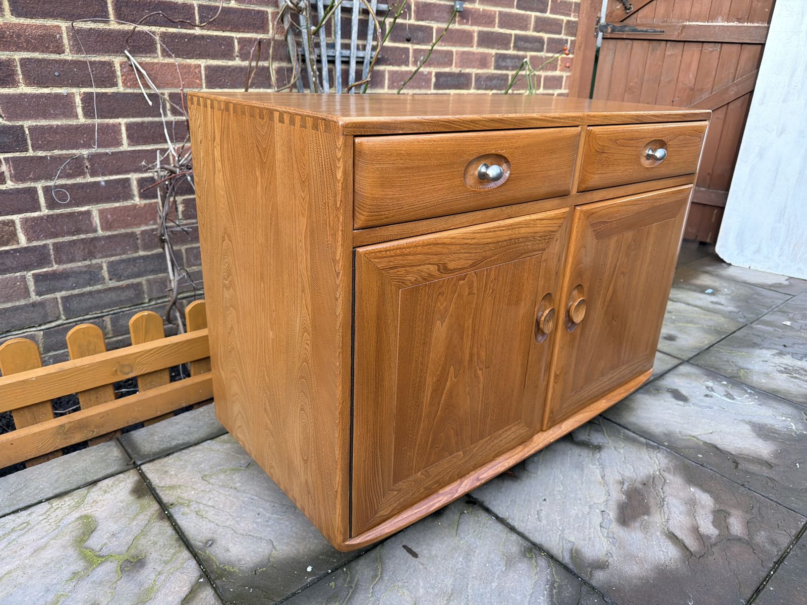 photo furniture Pretty Ercol Windsor Cabinet With Drawers  – Great Condition, Rrp £3,060