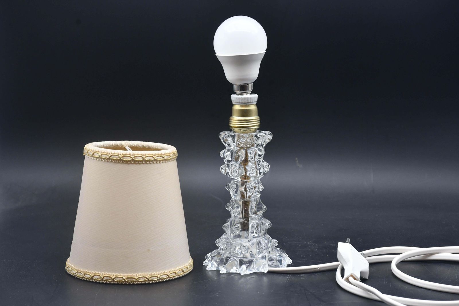 Charming Table Lamp In Rostrato Murano Glass Vase For Barovier & Toso, 1940s photo buy