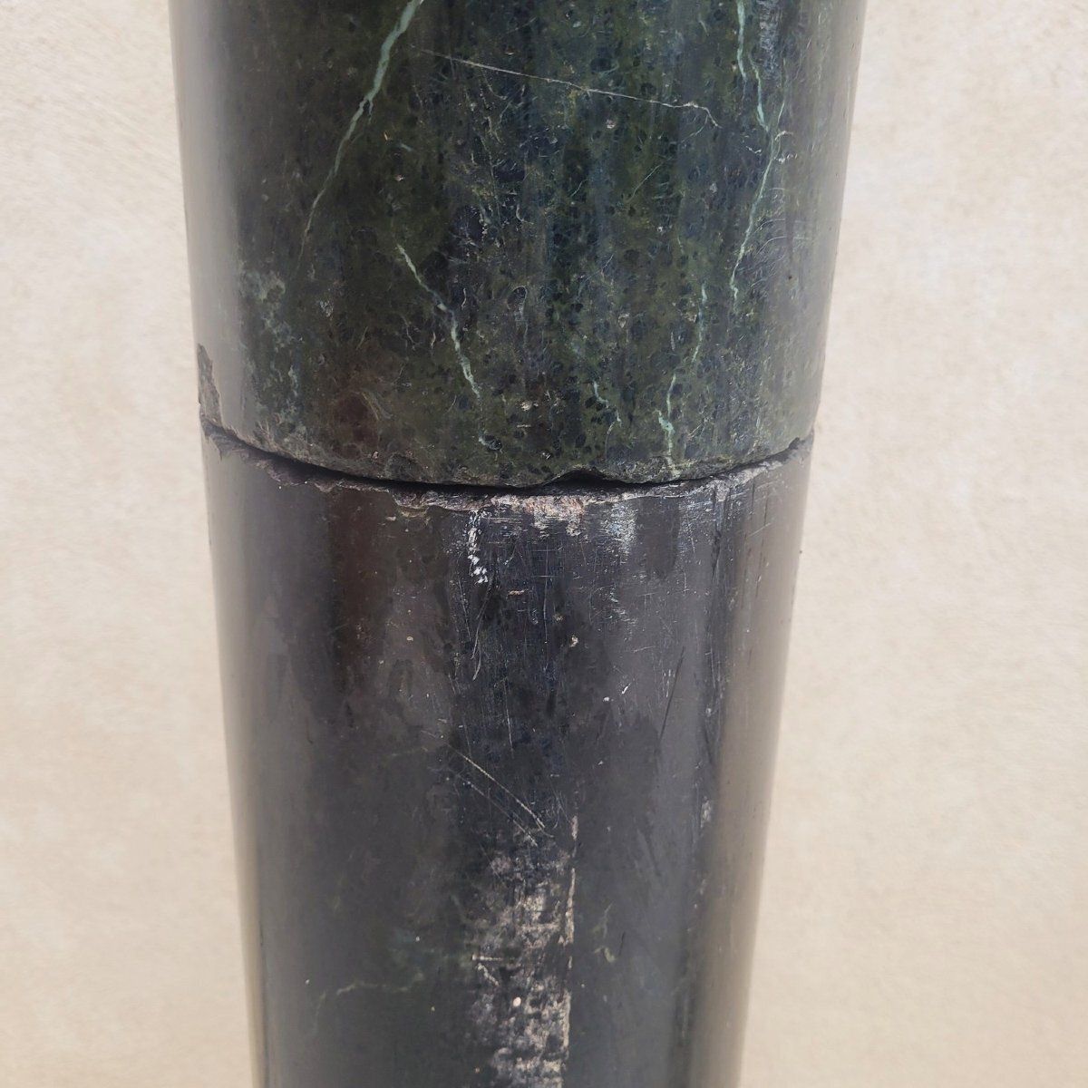 Pair Of Green Marble Columns, H190cm, 19th Century photo 2600.0