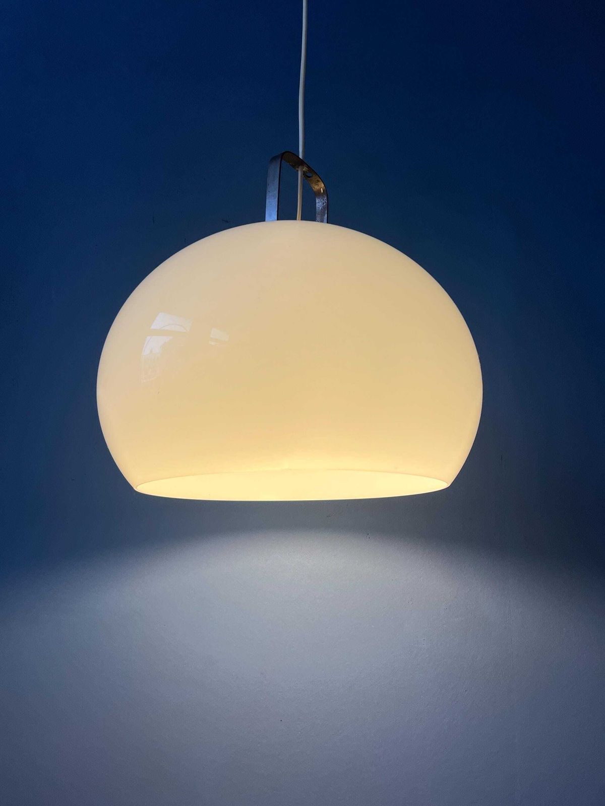 Vintage Paddenstoellamp In De Stijl Van Guzzini Lucerna photo Verlichting