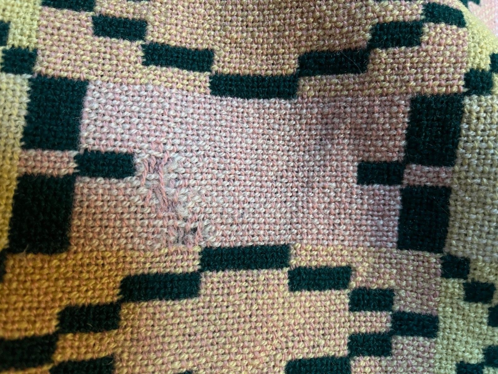 Textiles Vintage Welsh Wool Blanket Reversible Derw Mill Pink/Green Woven 100% Wool photo
