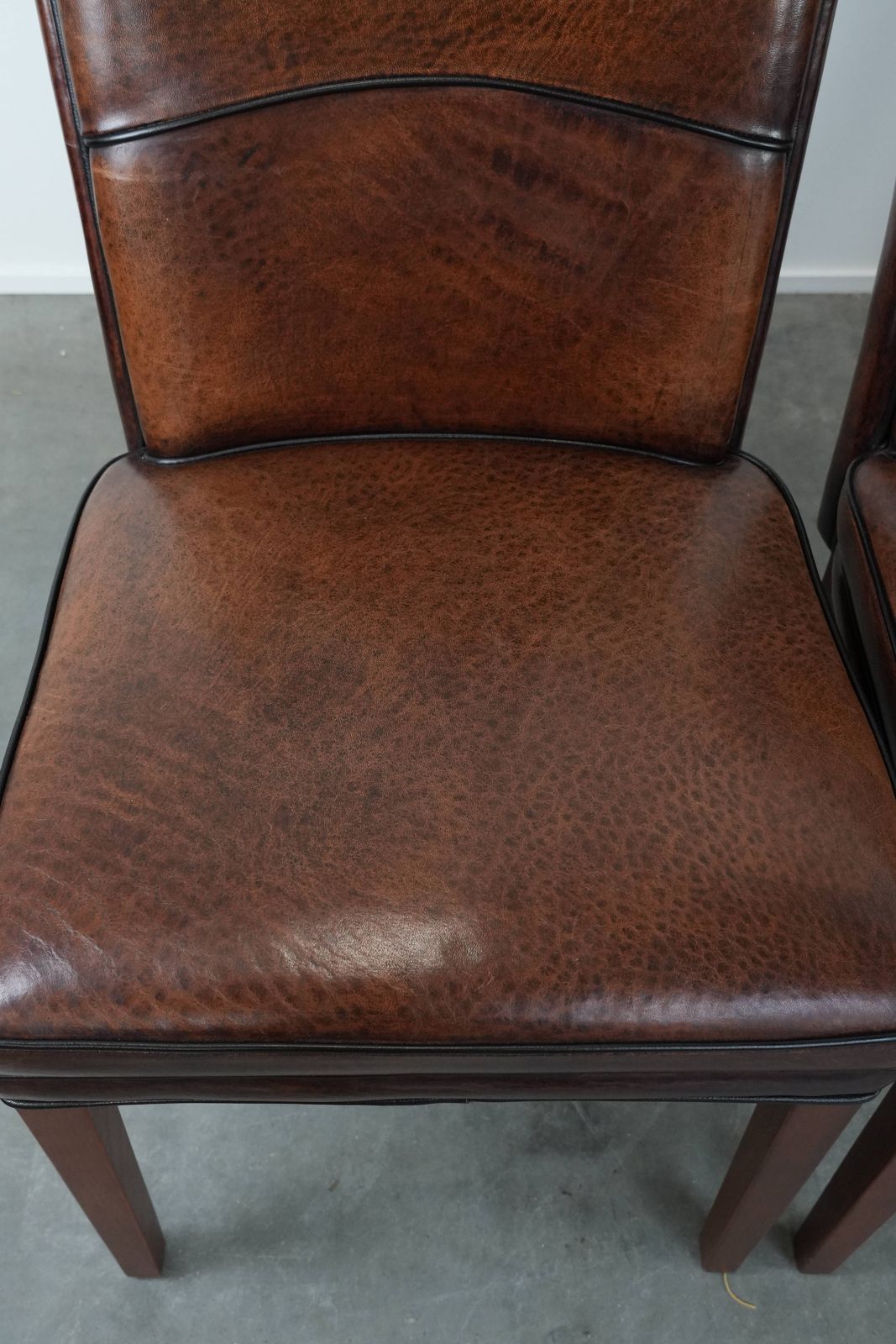 Comfortable Set Of 4 Beautiful Sheepskin Dining Chairs With Character And Beautiful Warm Colors photo vinterior