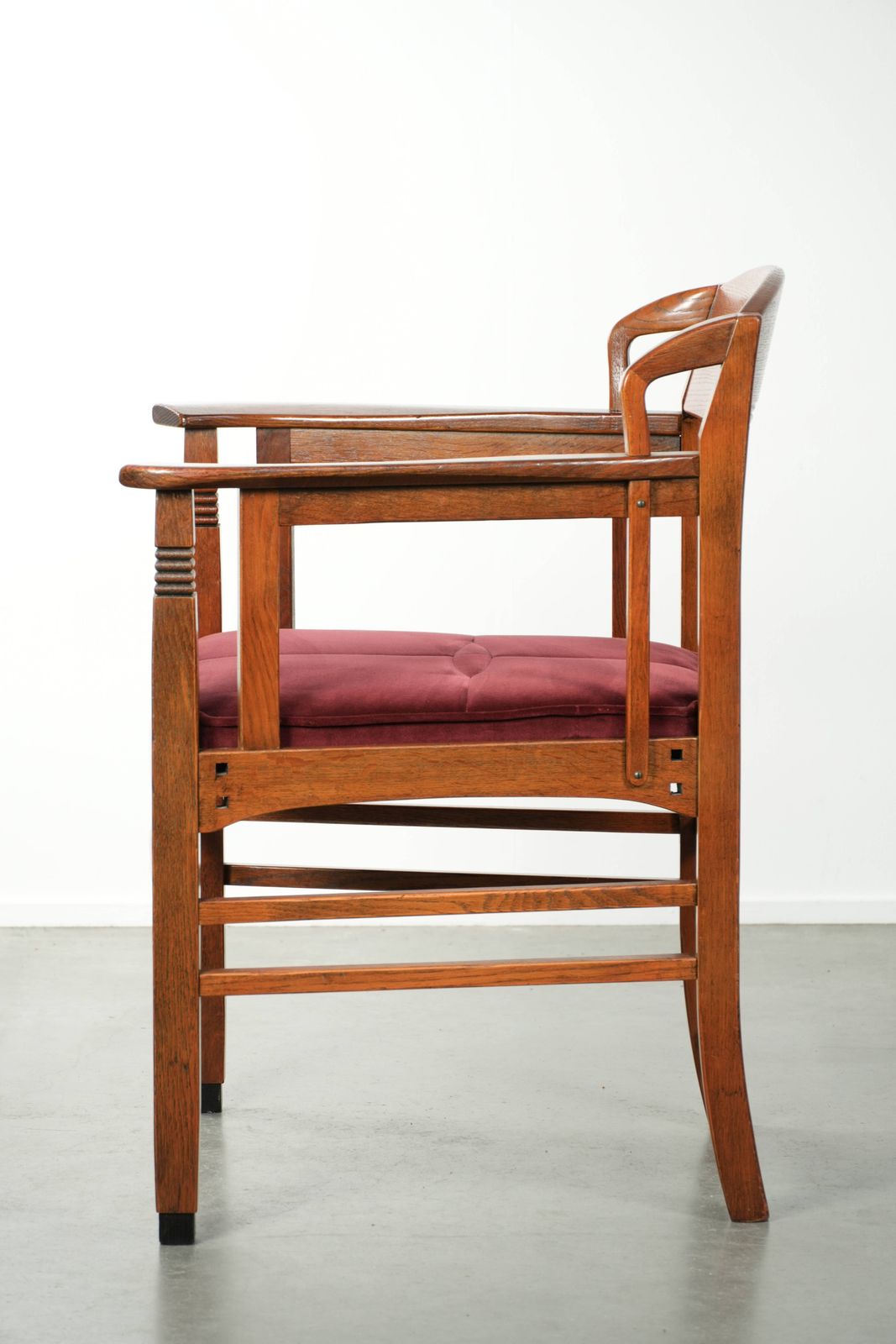 Art Nouveau/ Jugendstil Design Schuitema Dining Chair/Side Chair With A Luxurious Red Fabric Upholstery photo 500.0