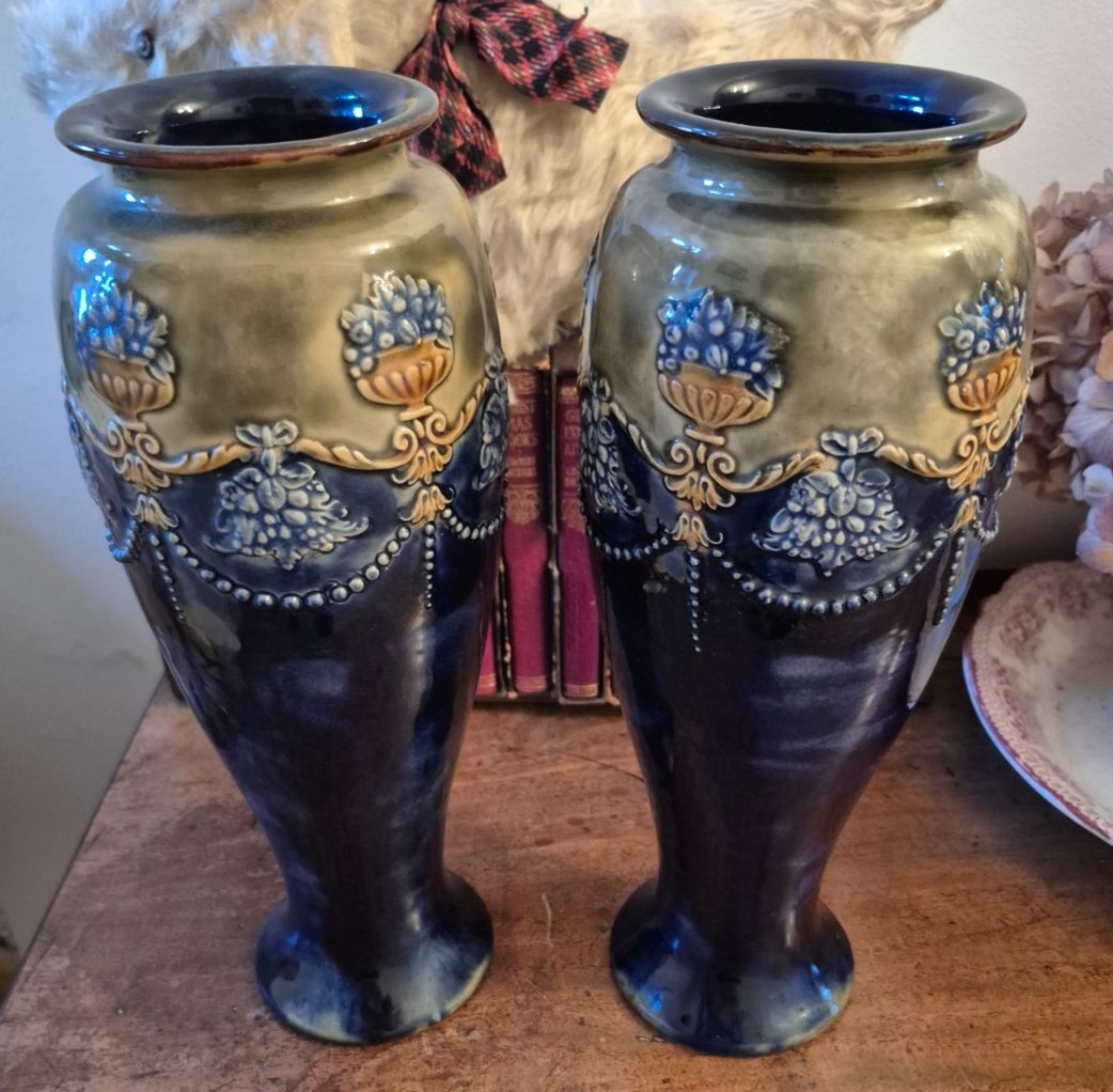 Victorian Pair Of  Royal Doulton Vases By Annie Partridge 30cm Pattern 6698 photo buy