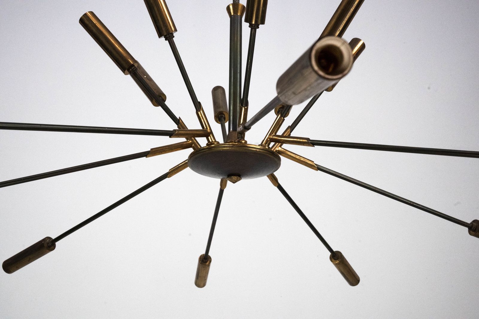 Rare Stilnovo 16 Arm Brass Sputnik Chandelier – 92 Cm Diameter – Italy, 1950s photo Lighting