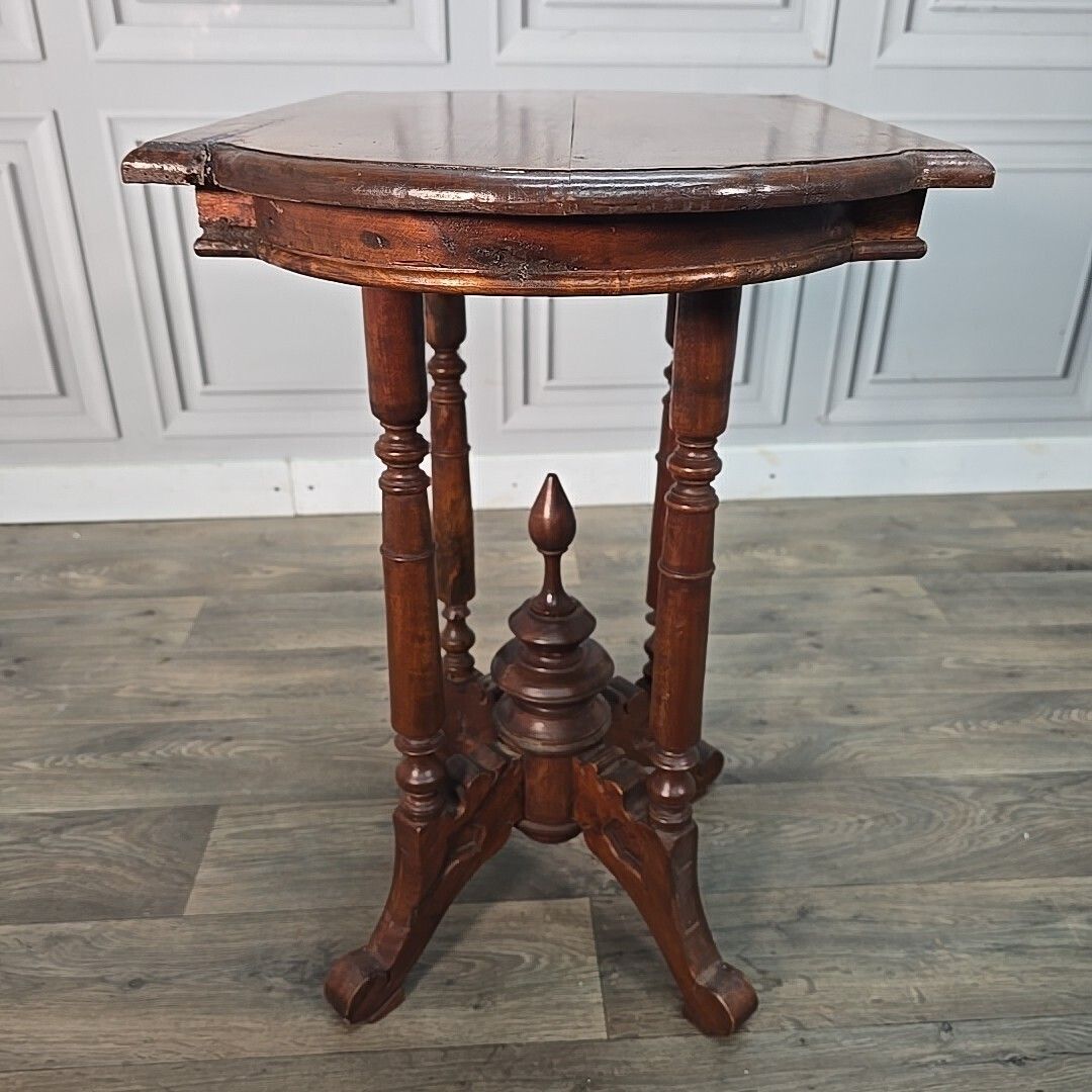 Furniture Antique Mahogany Side Table – Hall Lamp Turned Legs & Finial Base – Victorian photo