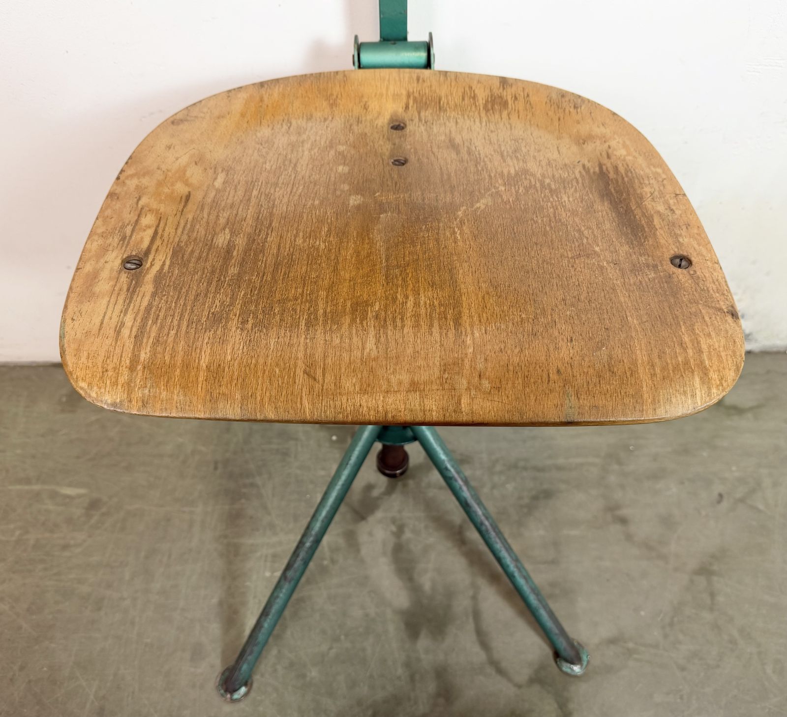 Dark Green Industrial Workshop Chair, 1950s, 15x photo vinterior
