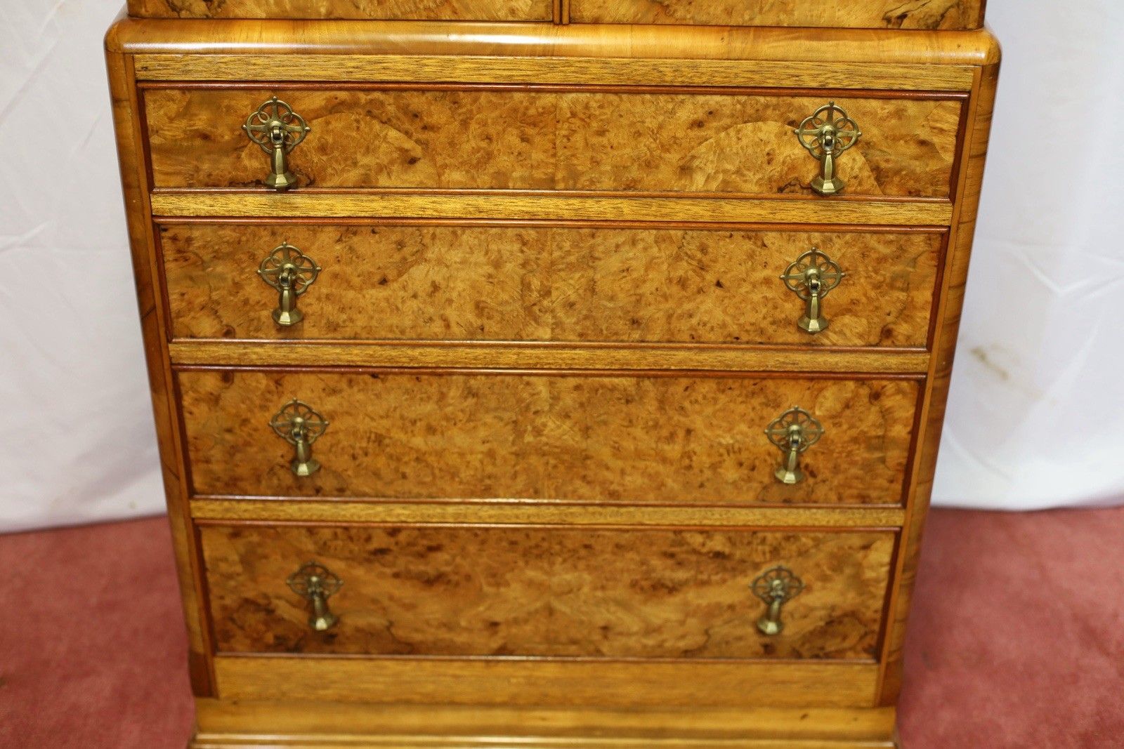 photo vinterior Beautiful Antique Art Deco Burr Walnut Chest Of Drawers
