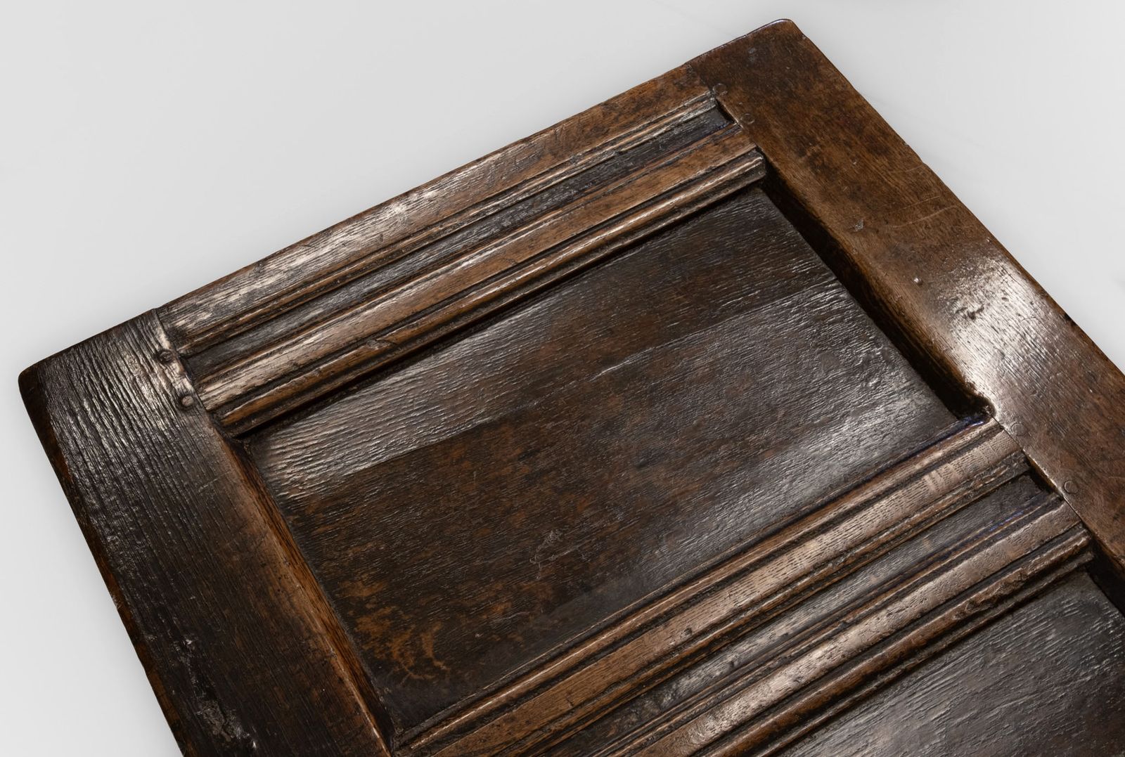 photo vintage Charles II Oak Panel Coffer Chest Circa 1680