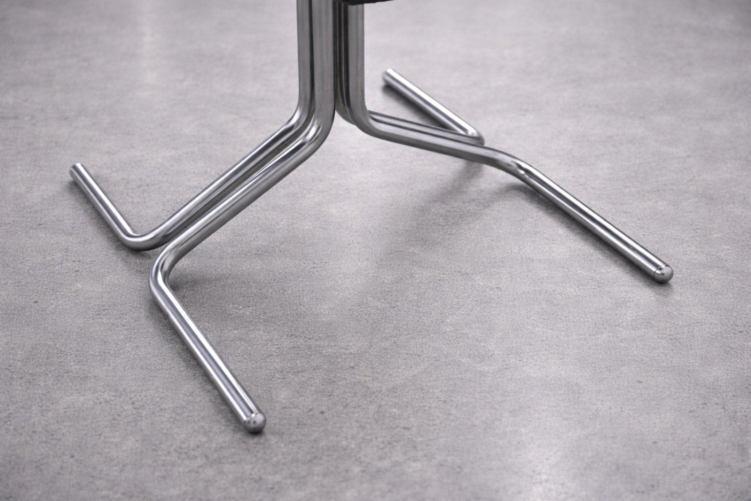 Mid Century Modern Duitse Stoelen Van Bruin Stof En Aluminium Door Herbert Hirche Voor Mauser Werke Waldeck, Jaren 1970, Set Van 2 photo furniture