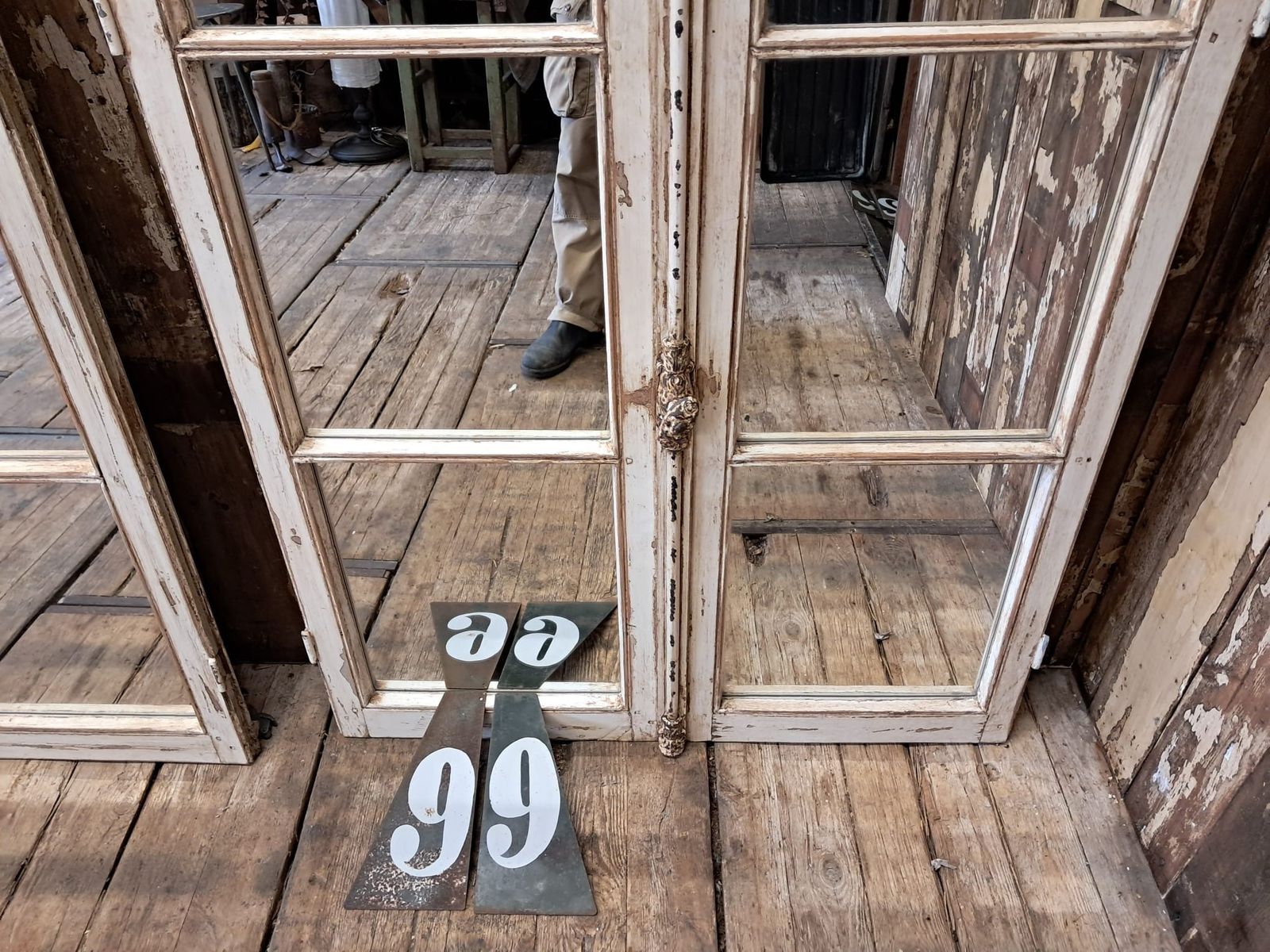 Mirrored Decorative French Windows photo 1000.0