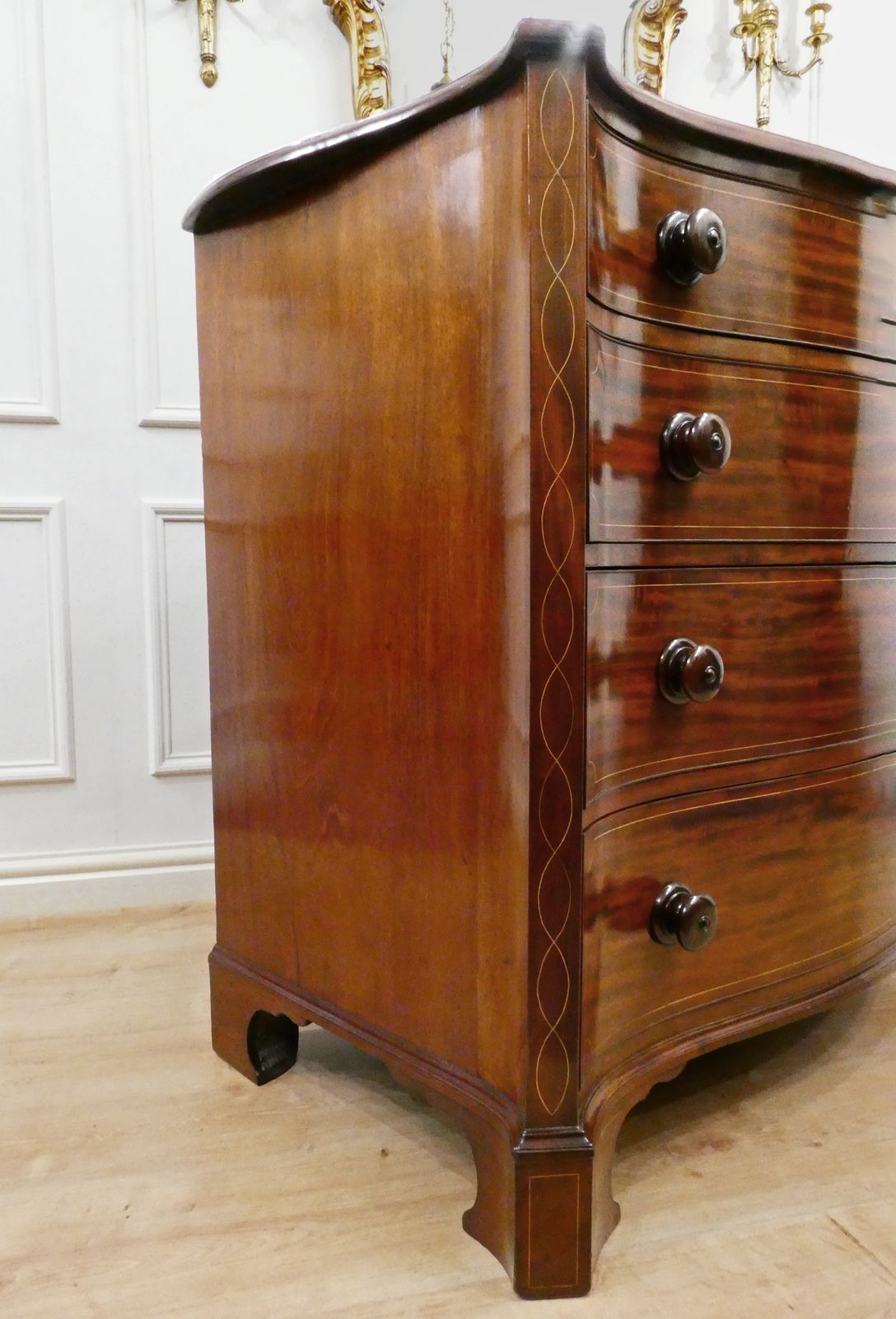 photo for sale Georgian Mahogany Serpentine Fronted Chest Of Drawers Attributed To Gillows