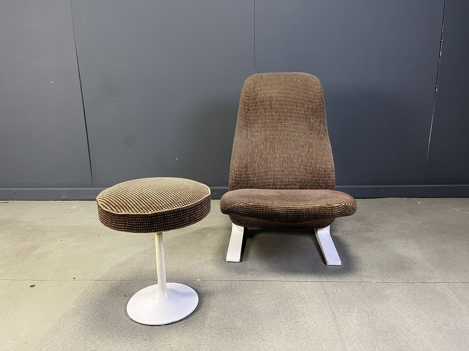 photo for sale Pierre Paulin Concorde F784 Chair, 1970s