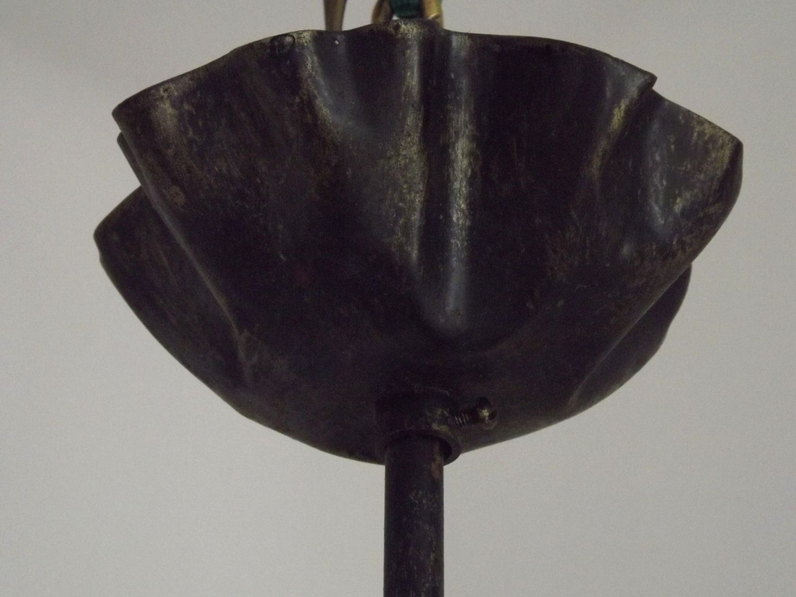 photo buy Lanterne suspendue mid-century française en fer forgé et cuivre