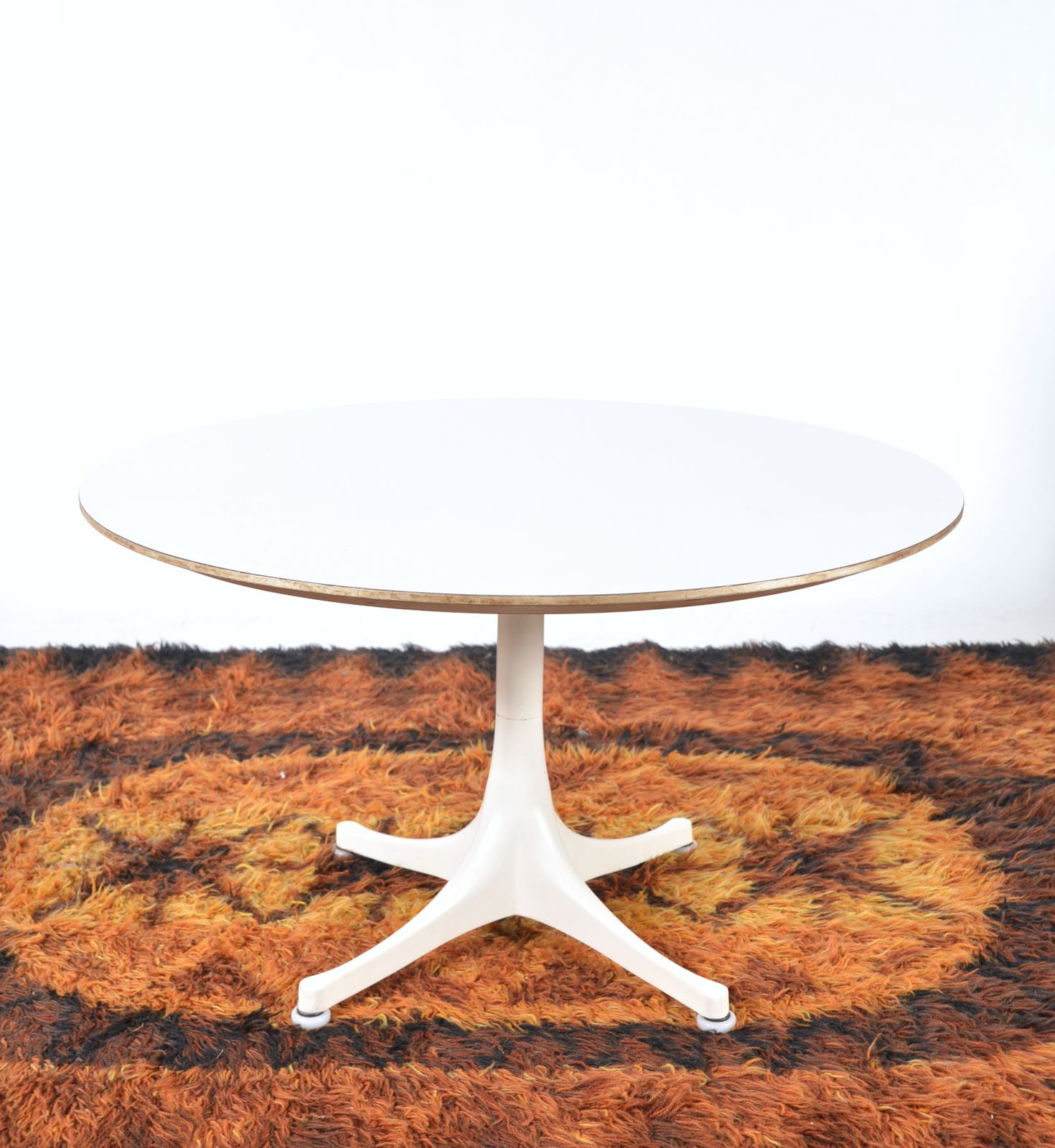 1960s Midcentury White Low Pedestal Coffee Side Table By George Nelson For Herman Miller Model 5452 photo furniture