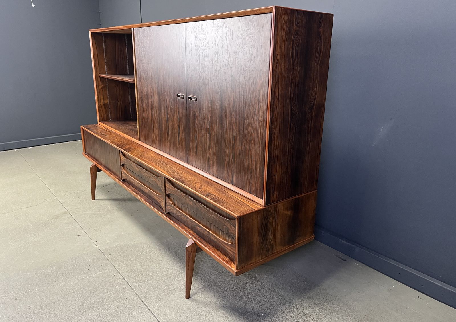 Oswald Vermaercke Paola Rosewood Highboard For V Form Belgium 1959 photo vinterior