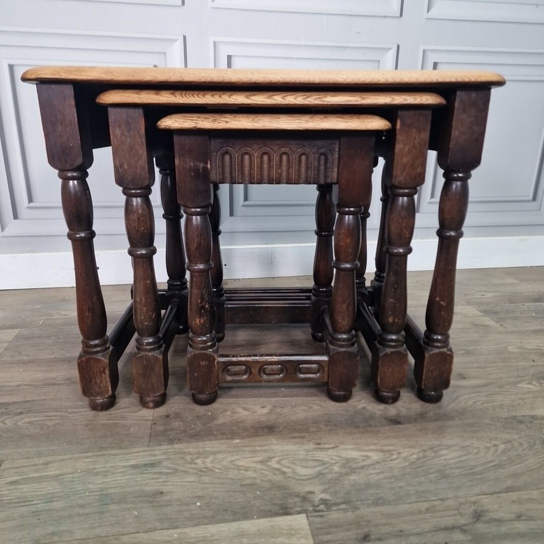 Vintage Nest Of Tables 3 Solid Oak Wooden Coffee Side Lamp Turned Wood Retro photo vintage