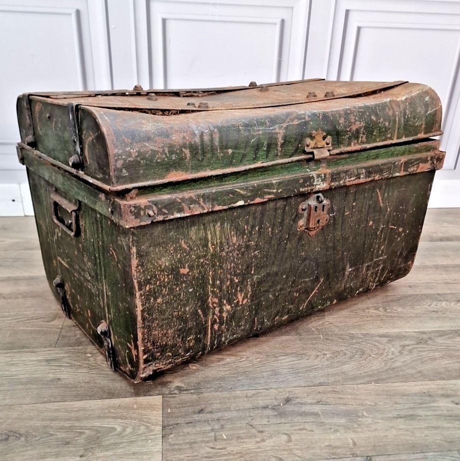 Antique Metal Travel Trunk – Dome Top Tin Chest – Rustic Vintage Storage Planter