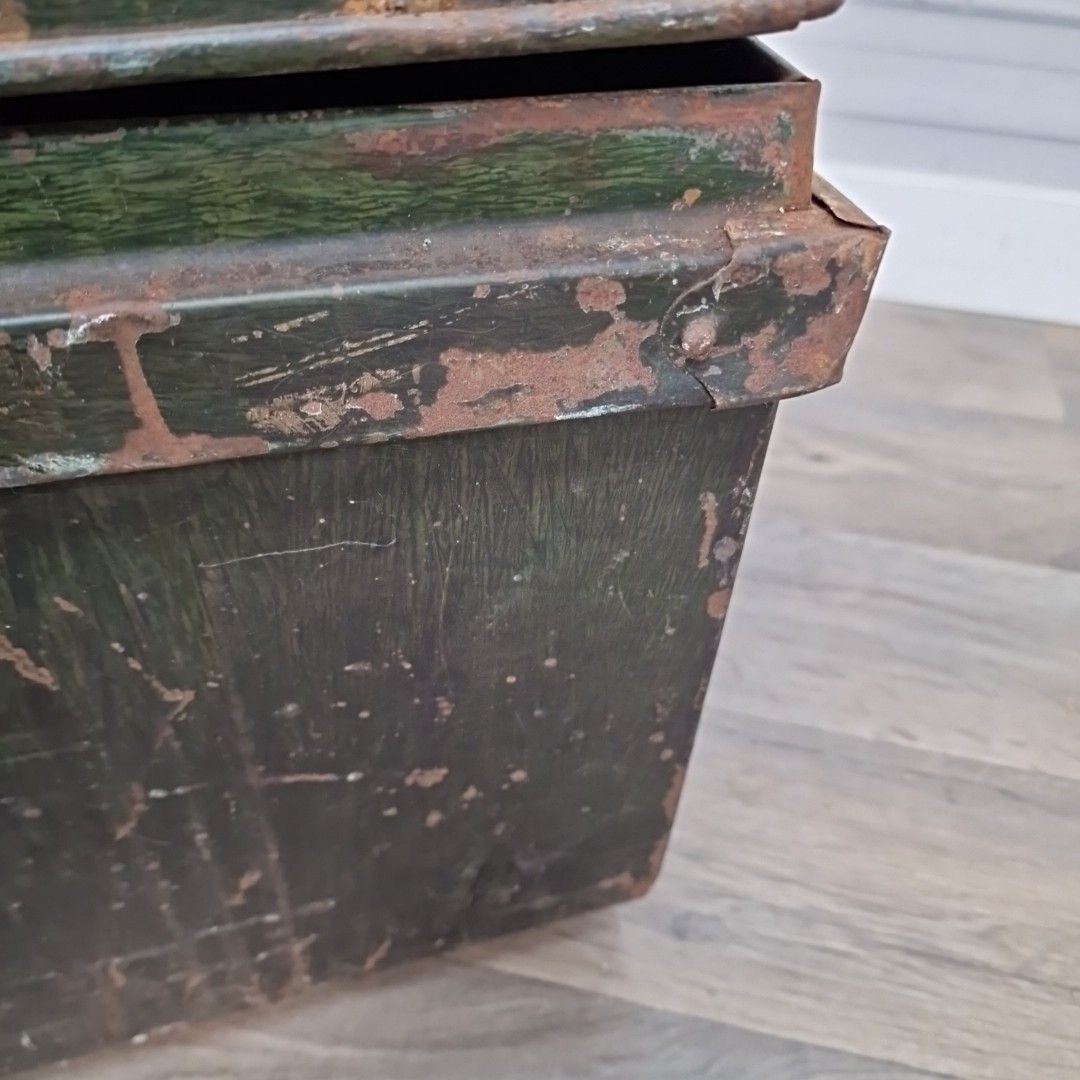 Antique Metal Travel Trunk – Dome Top Tin Chest – Rustic Vintage Storage Planter photo vintage
