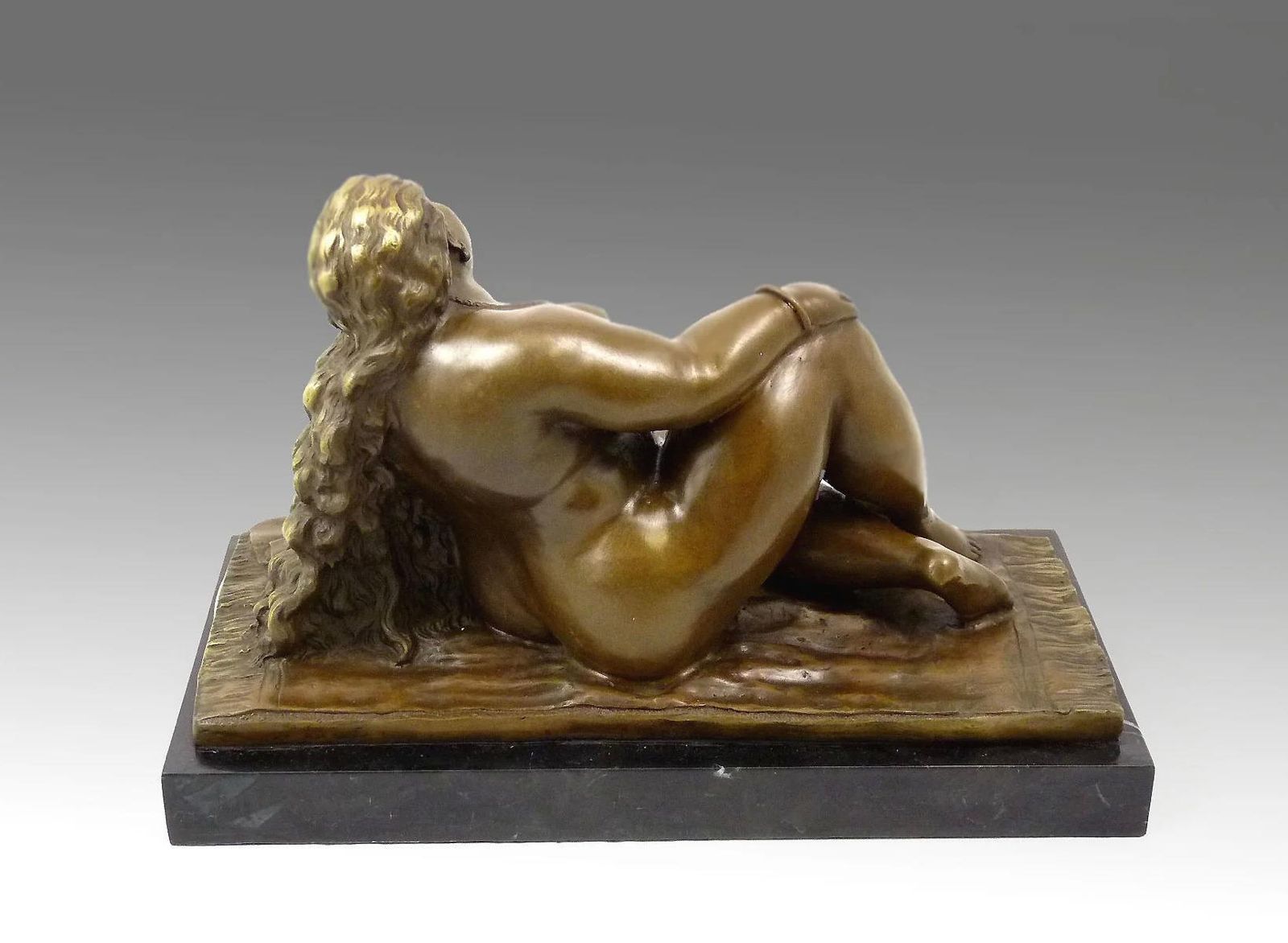 Sculpture Woman At The Beach In Bronze, Contemporary Style, 20th Century photo buy