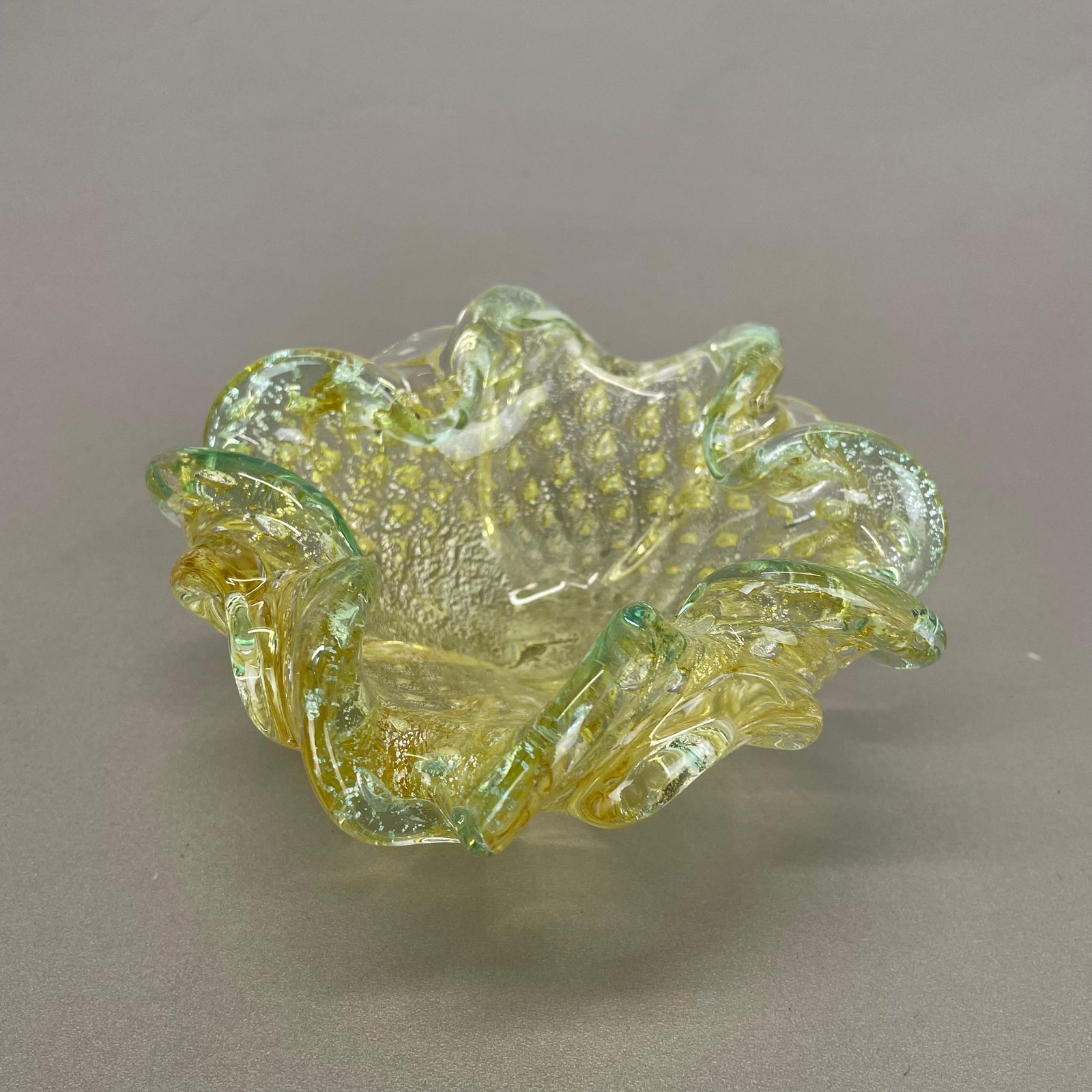 Murano Glass "Flakes" Bowl Element Shell Ashtray By Barovier + Toso, Italy, 1970 photo vinterior