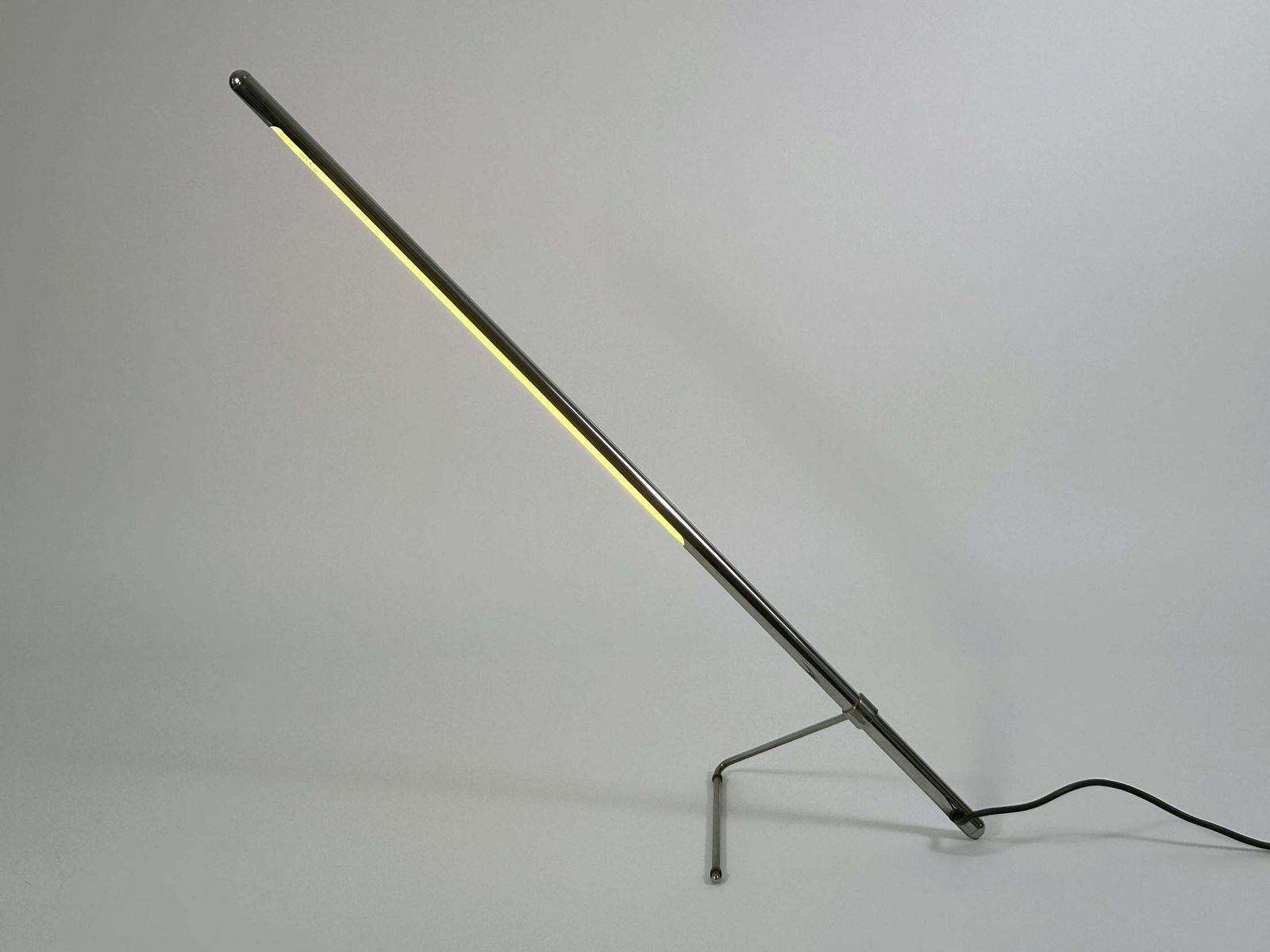 Early Adjustable 'Tubo' Table Lamp By Jo Niemeyer For Belux Switzerland 1984 photo 1311.0
