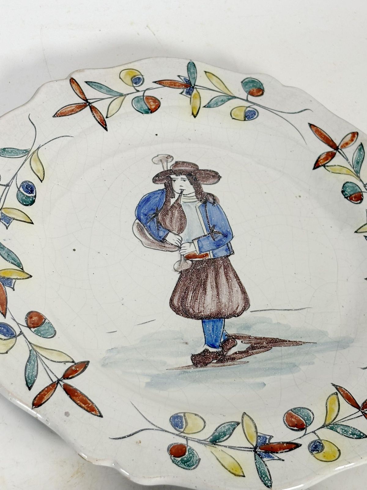 Set Of 4 Antique Pottery Plates, Decorative Motifs, France, Early 20th Century photo vinterior