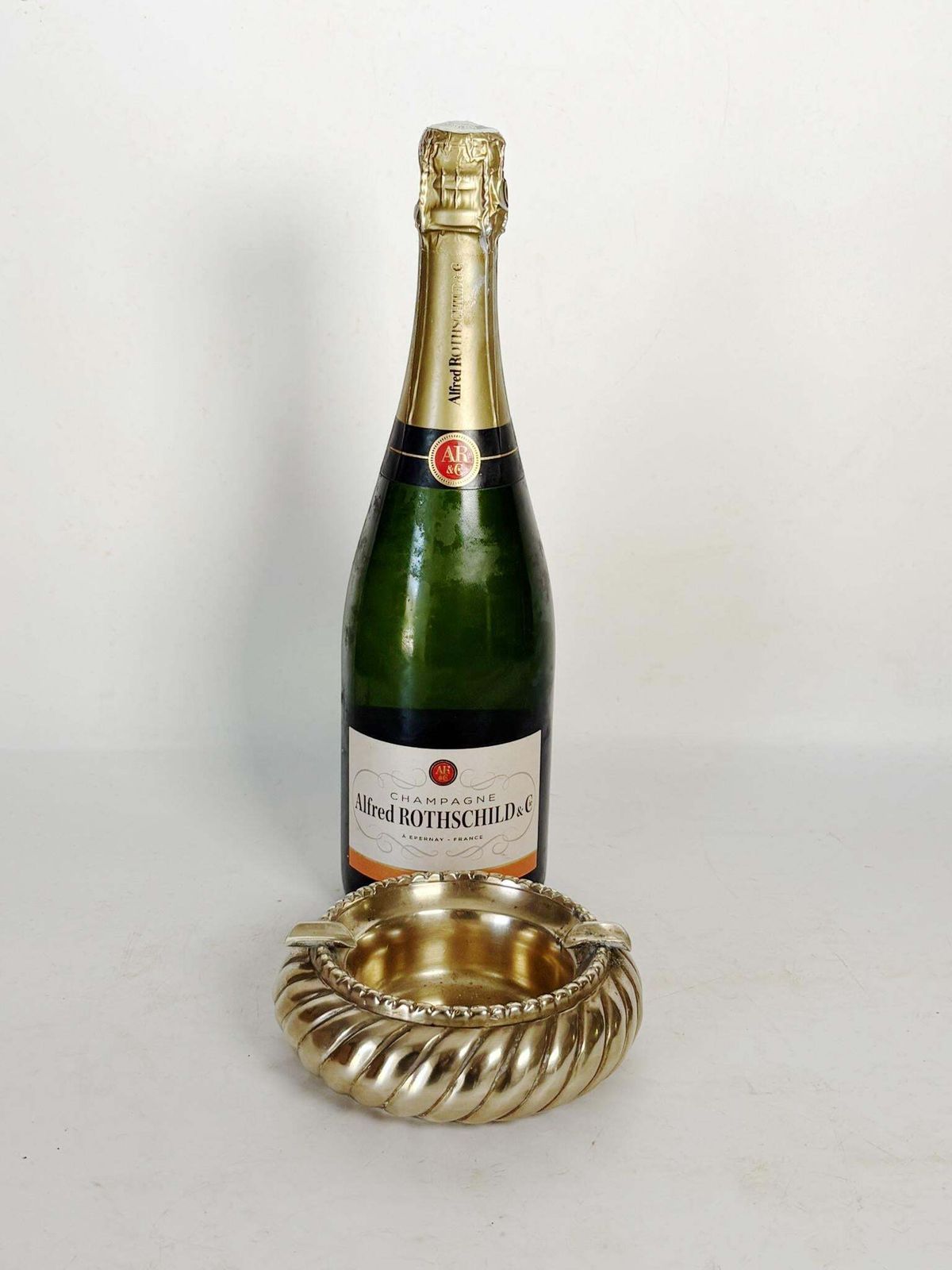 Brass Ashtray, 1950s, France, Beautiful Patina With Sculpted Decoration photo 483.0