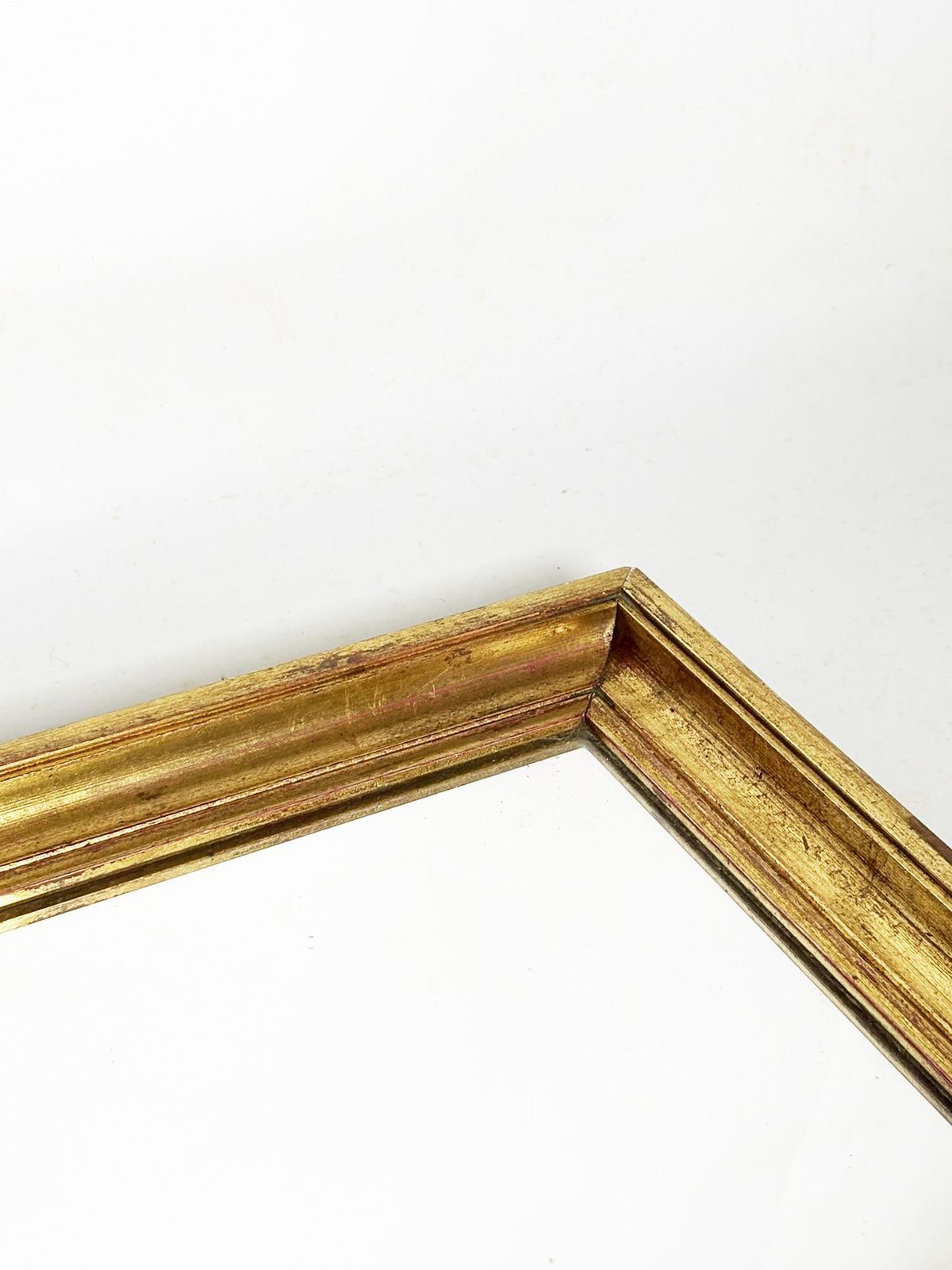 photo furniture Gilded Mirror With Gold Leaf, 20th Century, Beautiful Antique Patina