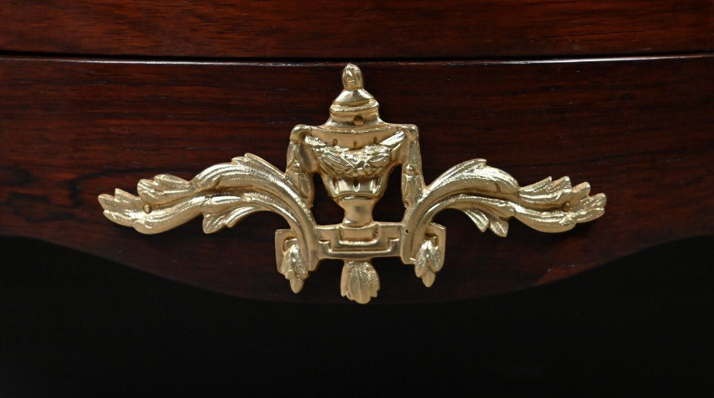 photo vintage Small Louis XVI Style Marquetry Parlor Cabinet – Mid 19th Century